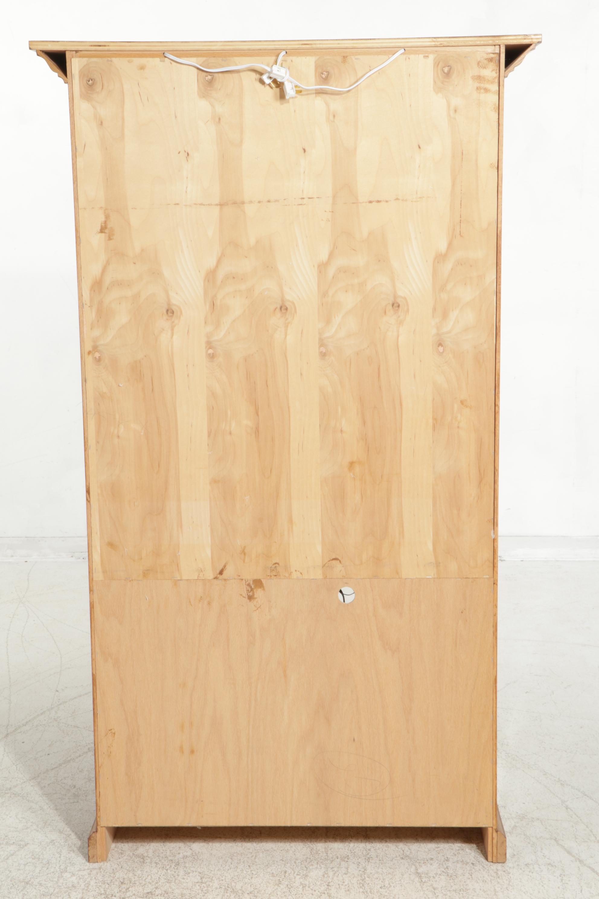 Oak Illuminated Display Cabinet, Late 20th Century