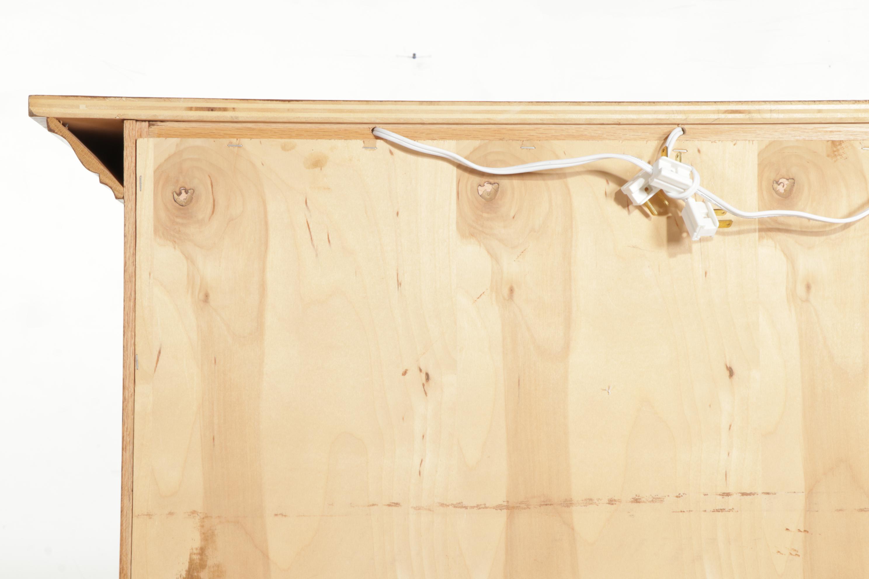 Oak Illuminated Display Cabinet, Late 20th Century