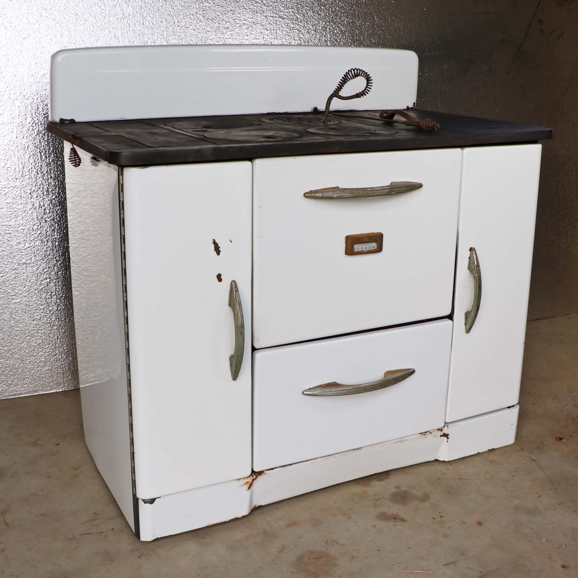 Wards Coal Range Cast Iron Cook Stove, Early to Mid 20th c.