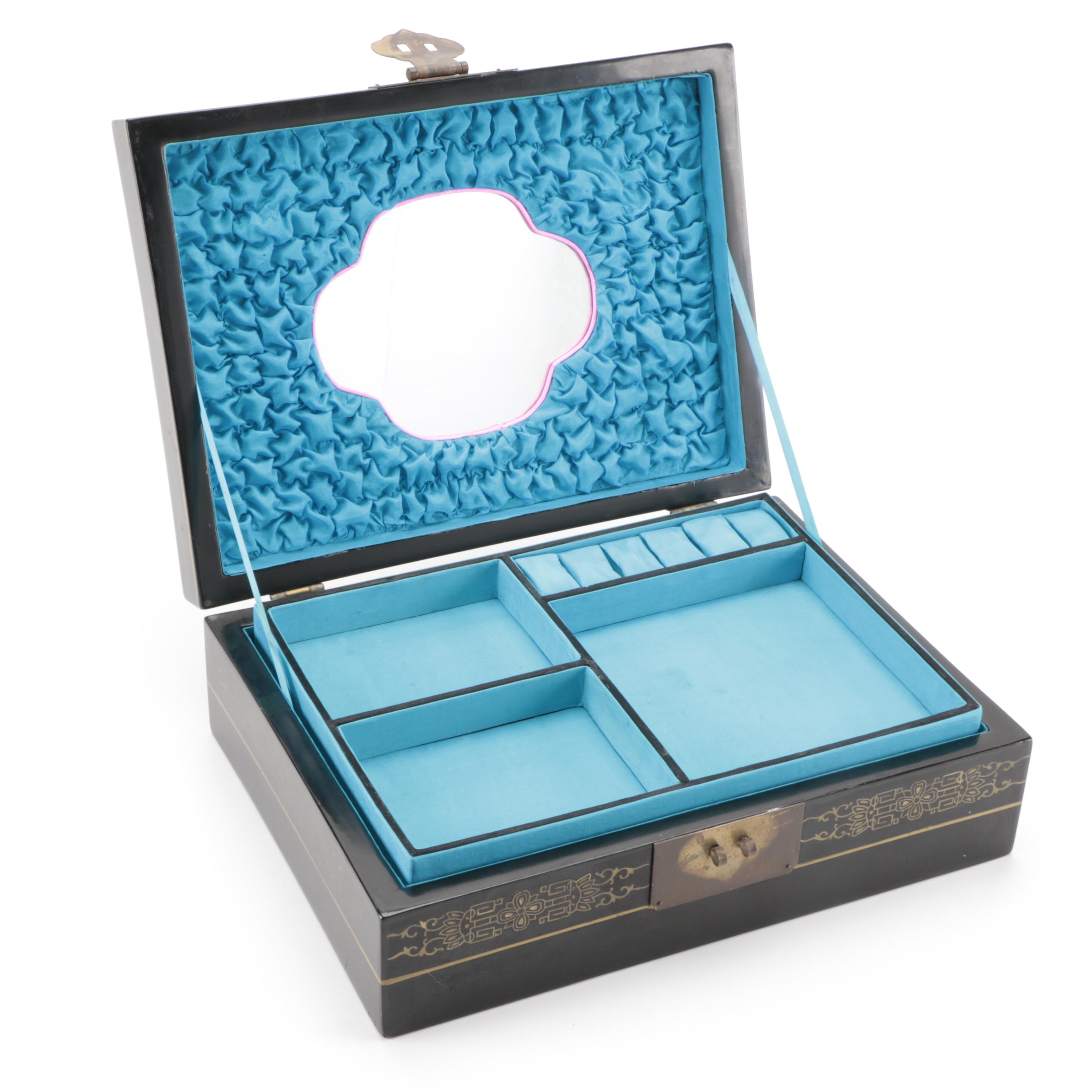 Chinese Lacquerware Jewelry Box with Multicolor Shoushan Stone Decoration