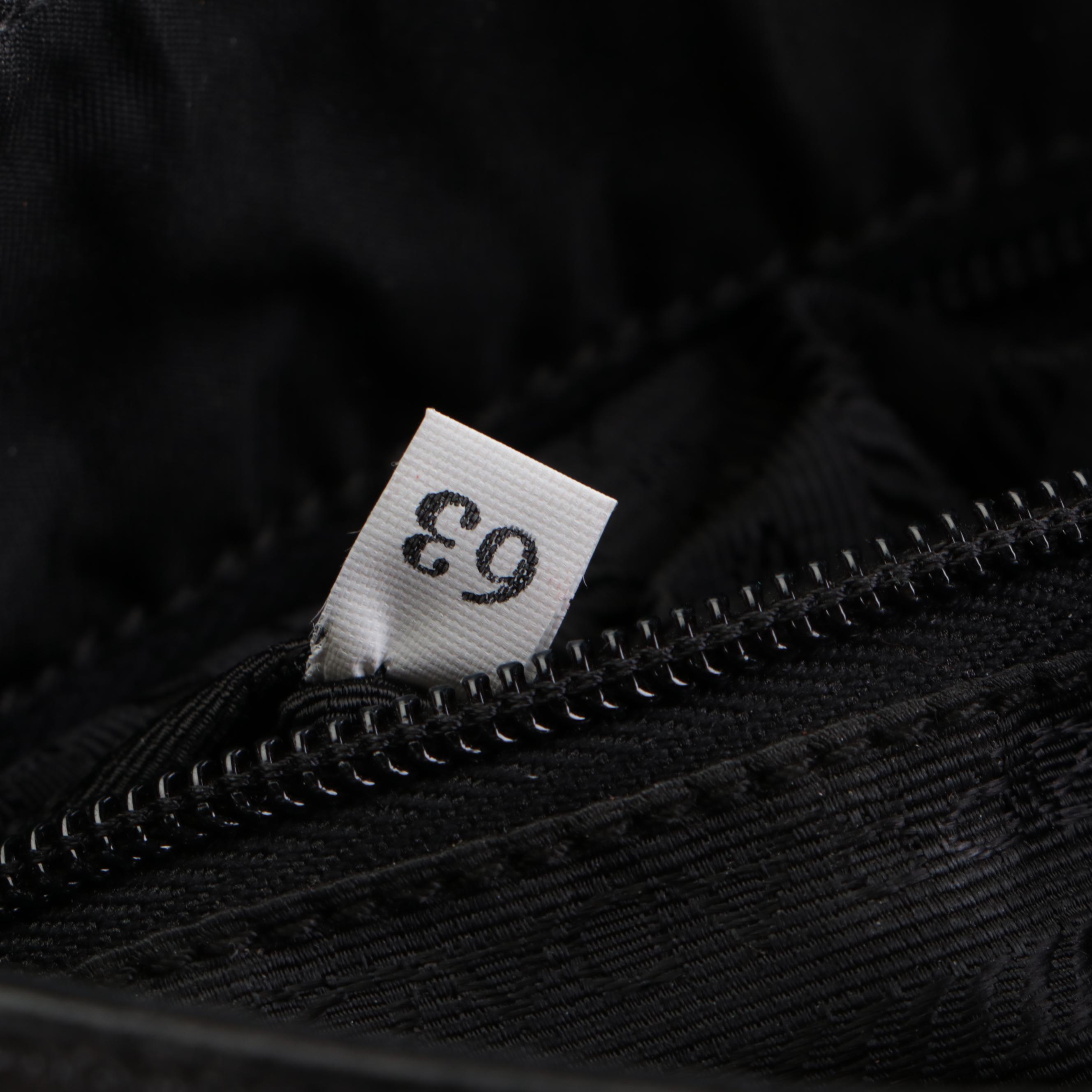 Prada Shoulder Bag in Black Lambskin Leather and Tessuto Nylon