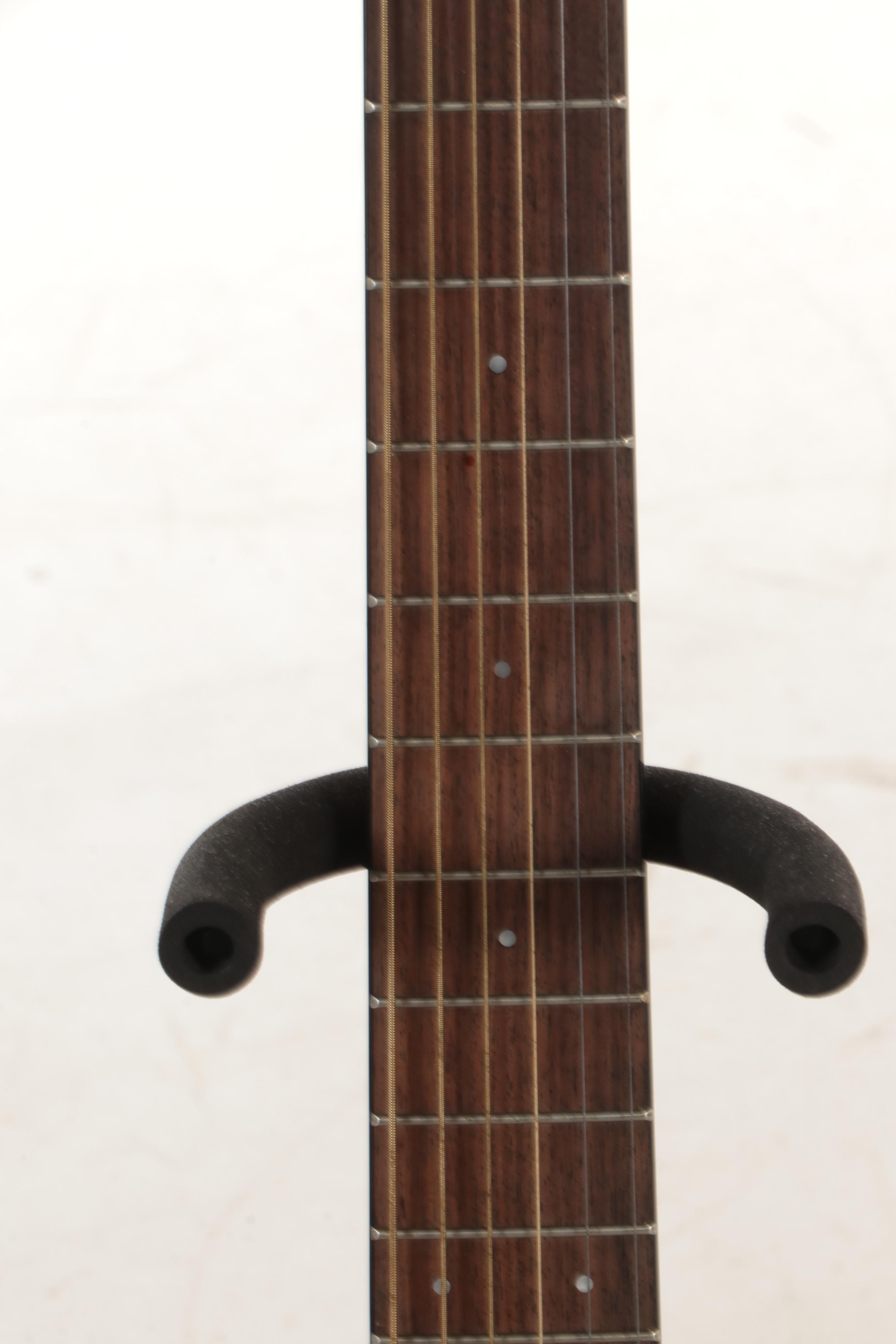 Yamaha Dreadnought Acoustic Guitar with Hardshell Case, 2012