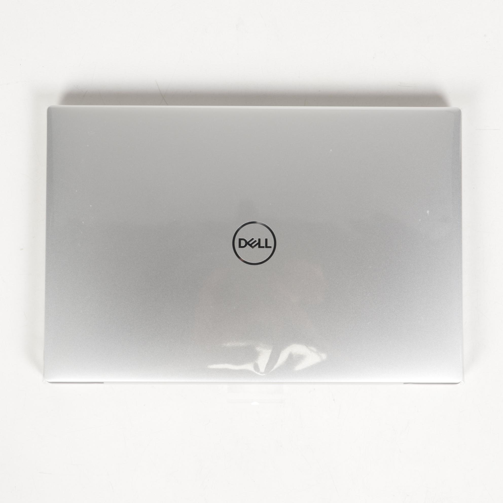 Dell XPS 13 Touch Display Lap Top with Intel Core i7 Processor in Silver