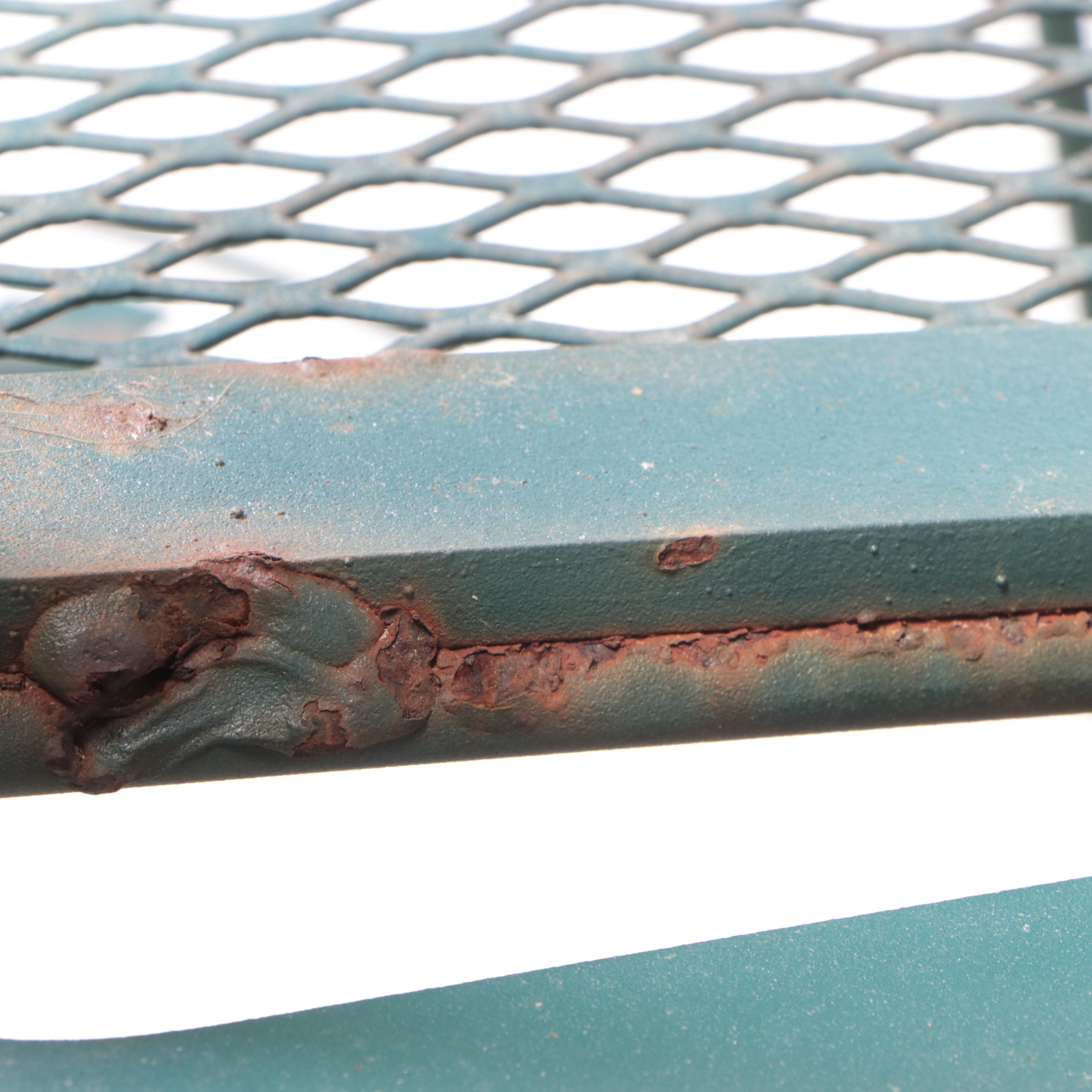 Green Painted Metal Mesh Patio Dining Table and Chairs