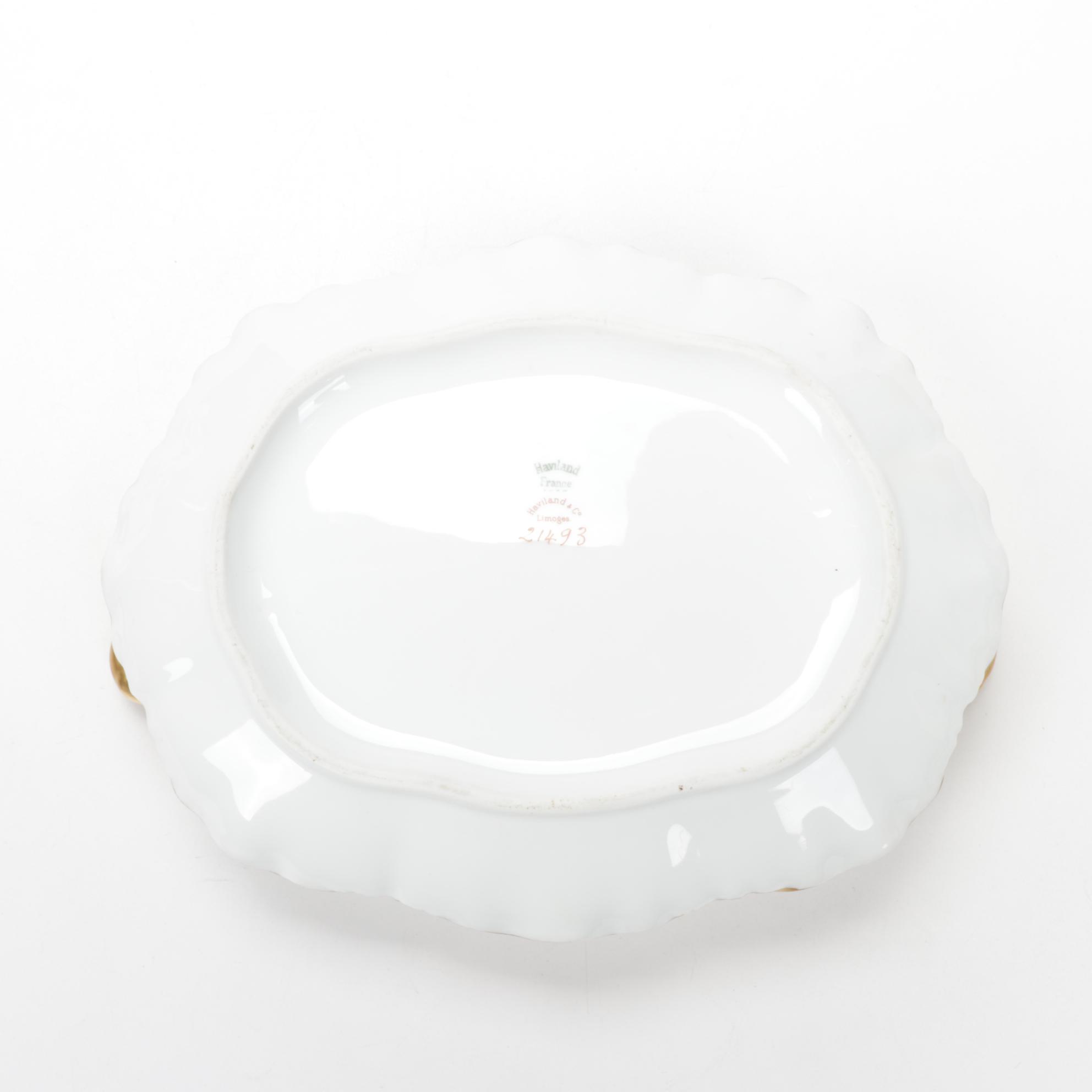 Haviland Limoges "Clover Leaf" Porcelain 8" Oval Covered Vegetable Dish