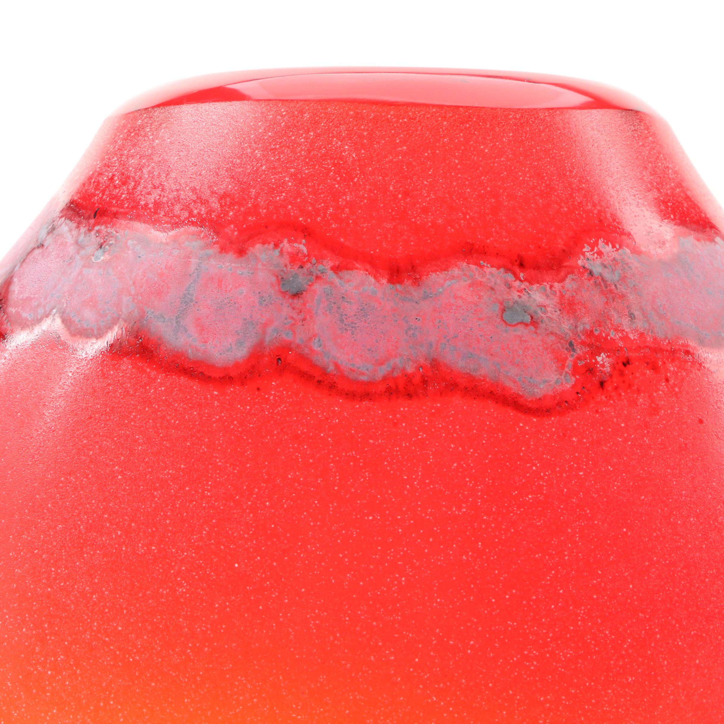 Alfredo Barbini Murano Red to Amber Scavo Vase, 1970s