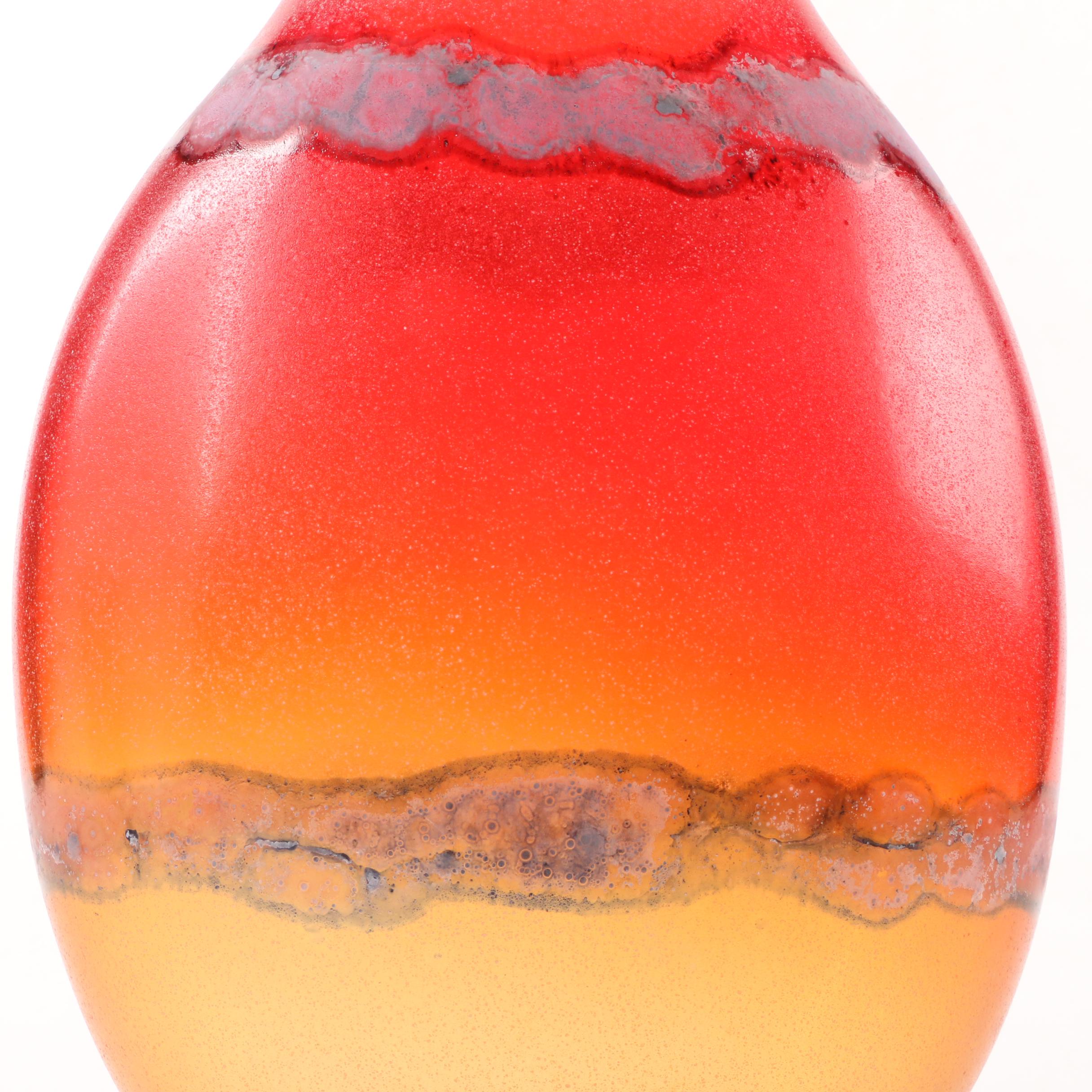 Alfredo Barbini Murano Red to Amber Scavo Vase, 1970s