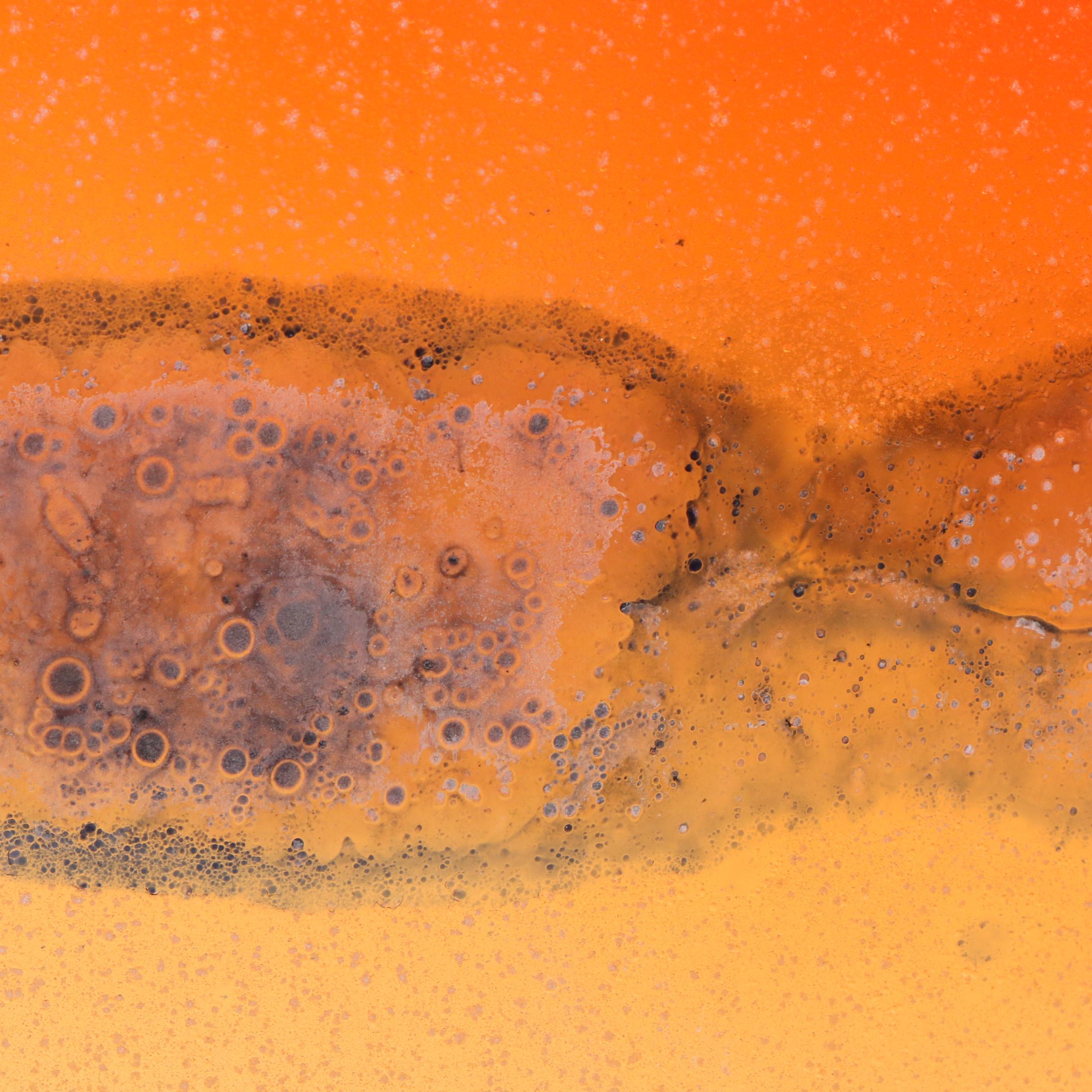 Alfredo Barbini Murano Red to Amber Scavo Vase, 1970s