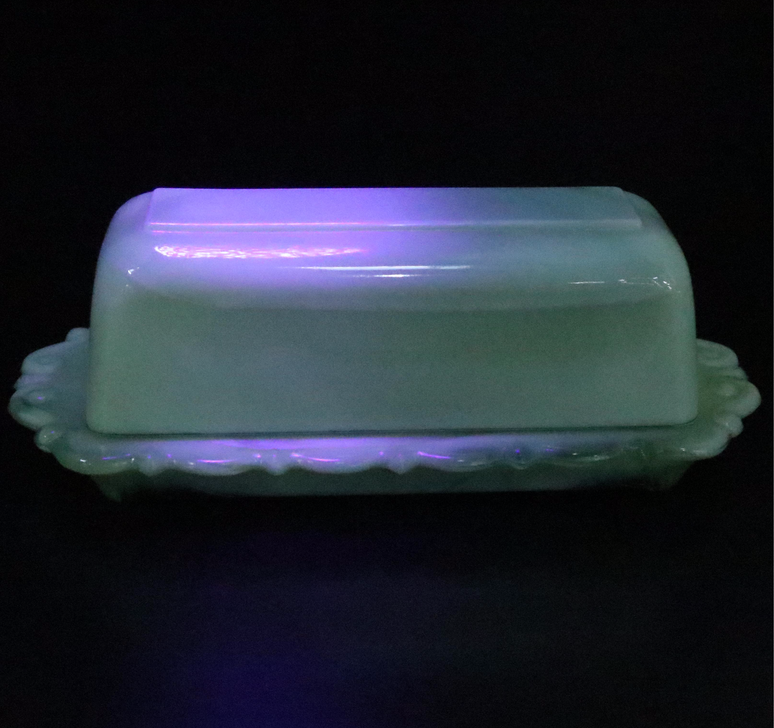 Jeanette Uranium Glass Jadeite Measuring Cups and Other Jadeite Serveware