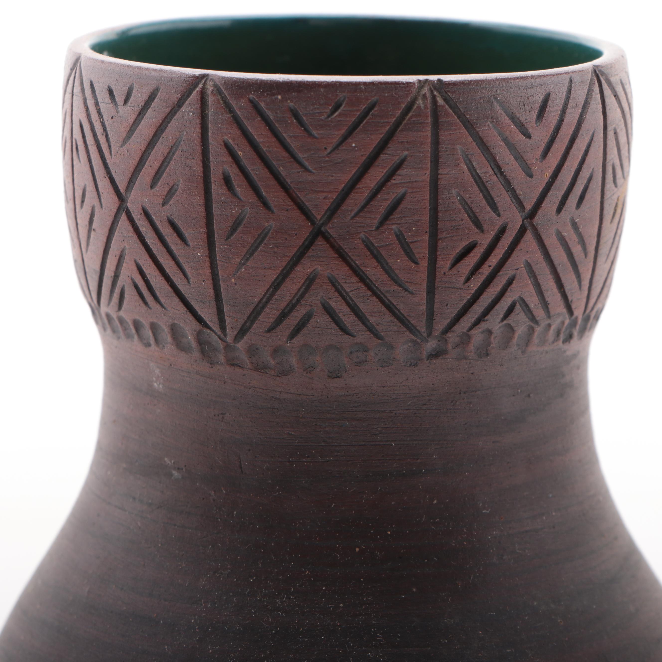 Darlene Smith and Other Six Nations Mohawk Pottery Carved Vases