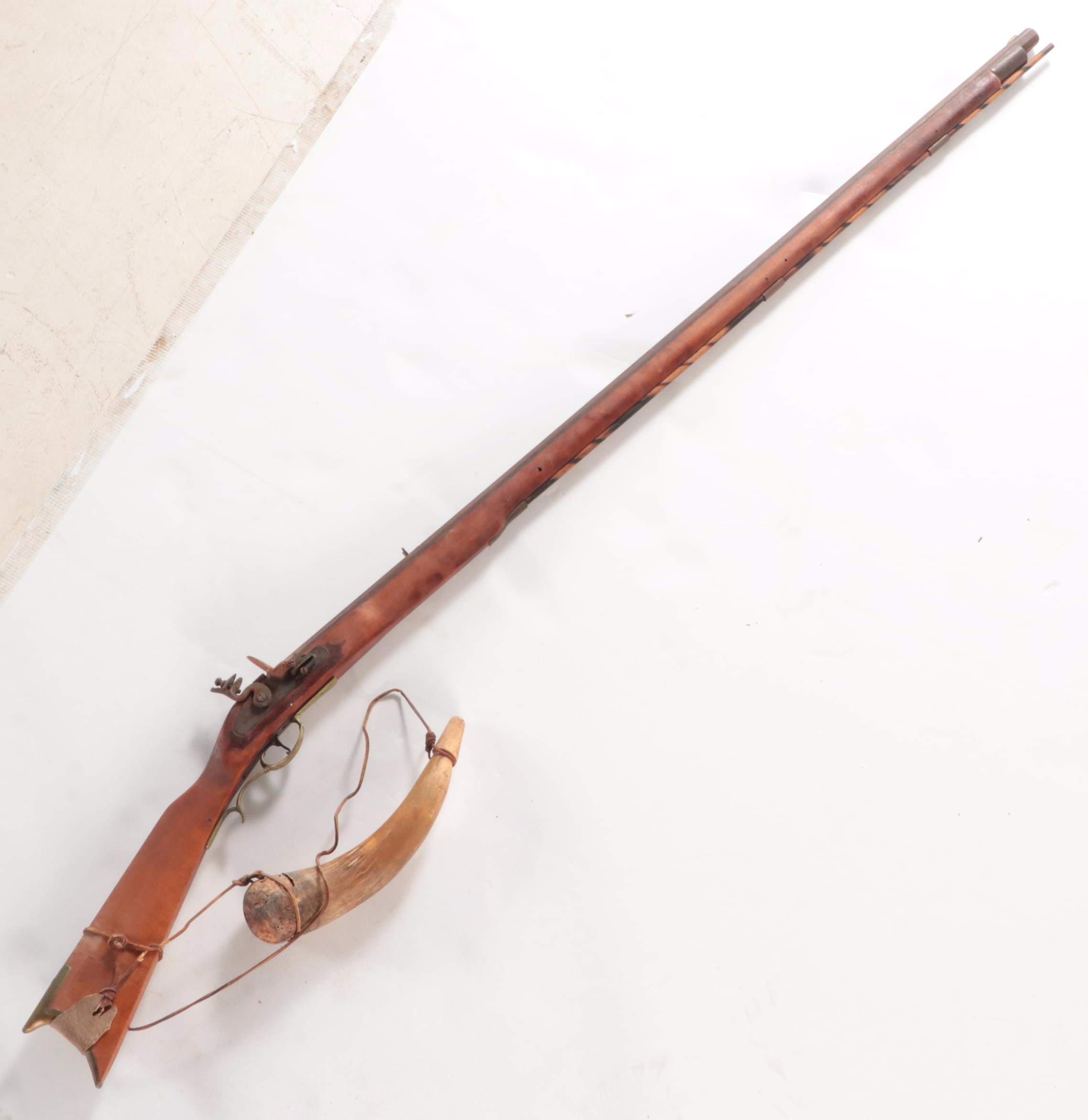 Dixie Gun Works .32 Flintlock Rifle with Powder Horn