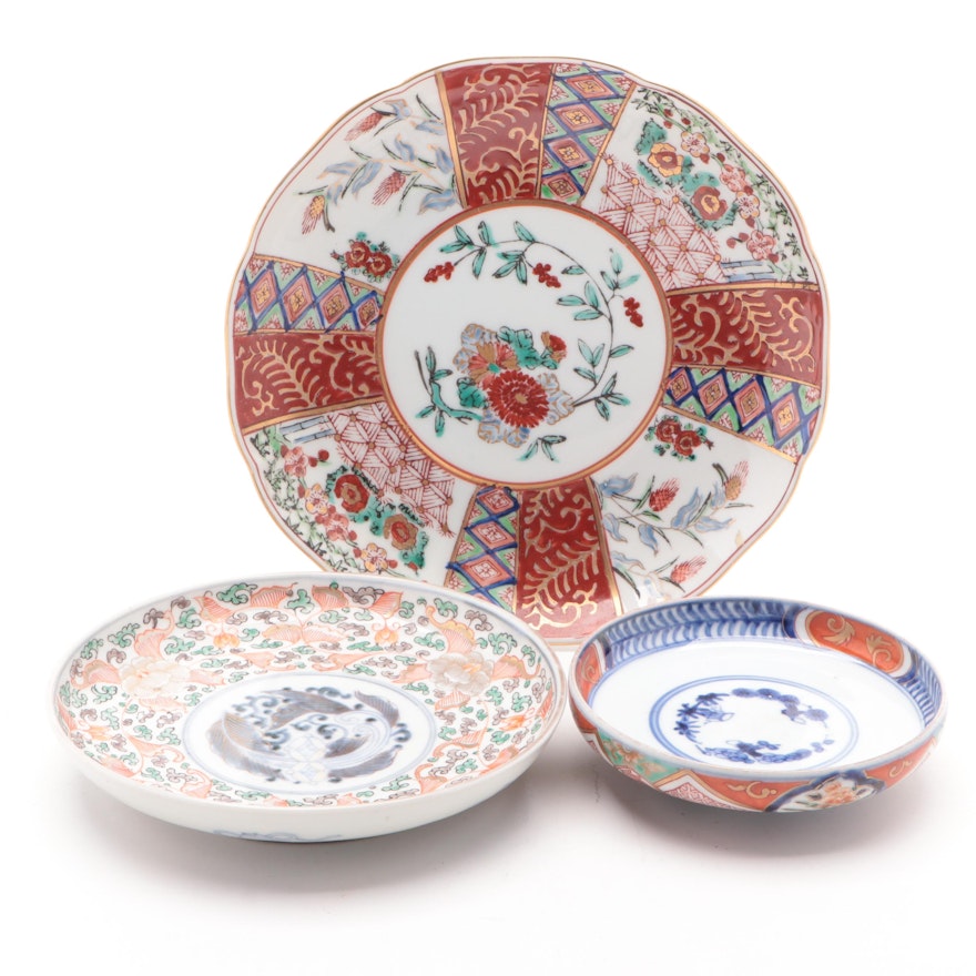 Chinese and Japanese Imari Hand-Painted Porcelain Bowls