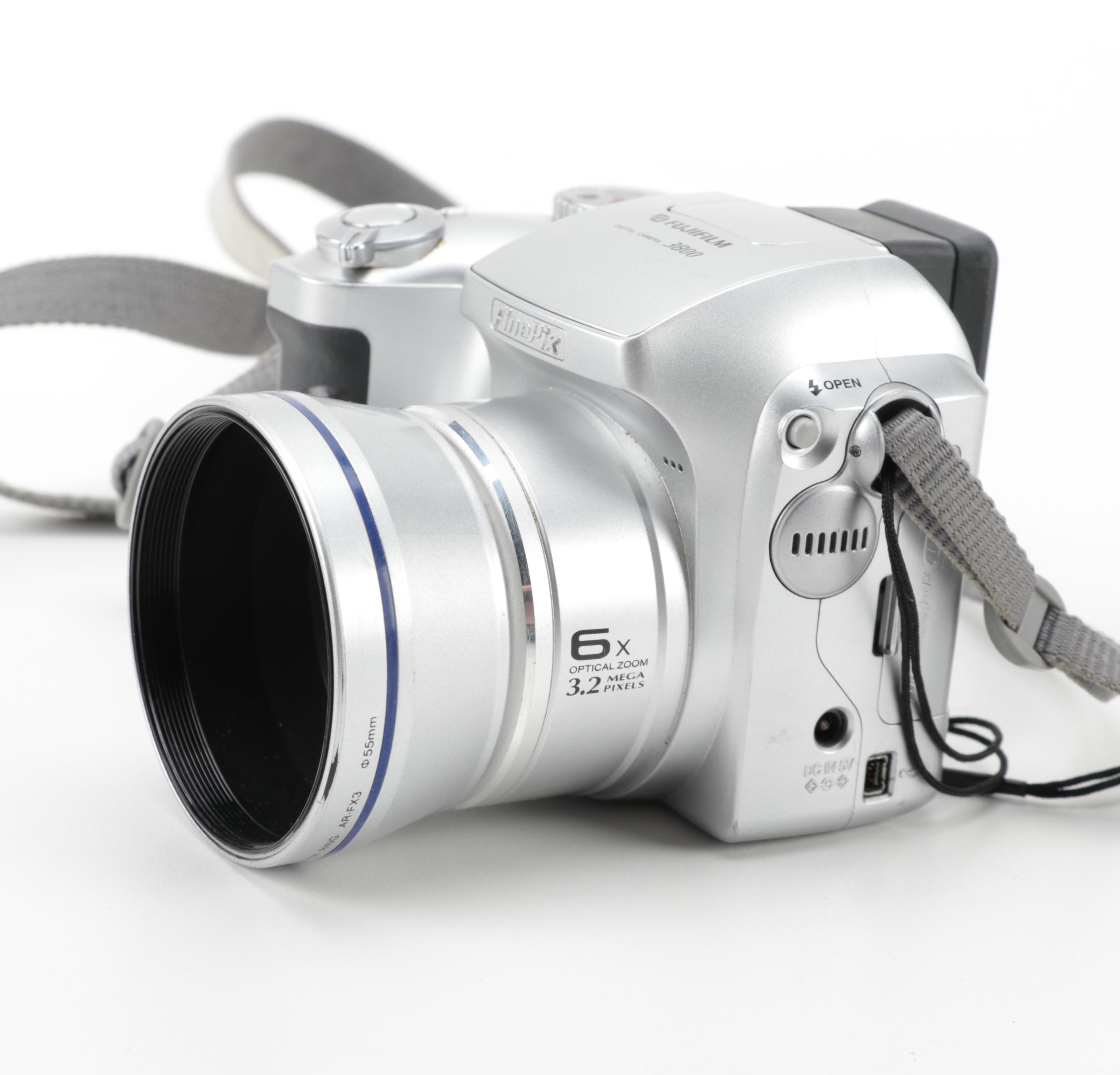 Kodak Disc 4000 Disc Camera and FujiFilm FinePix 3800 Digital Camera