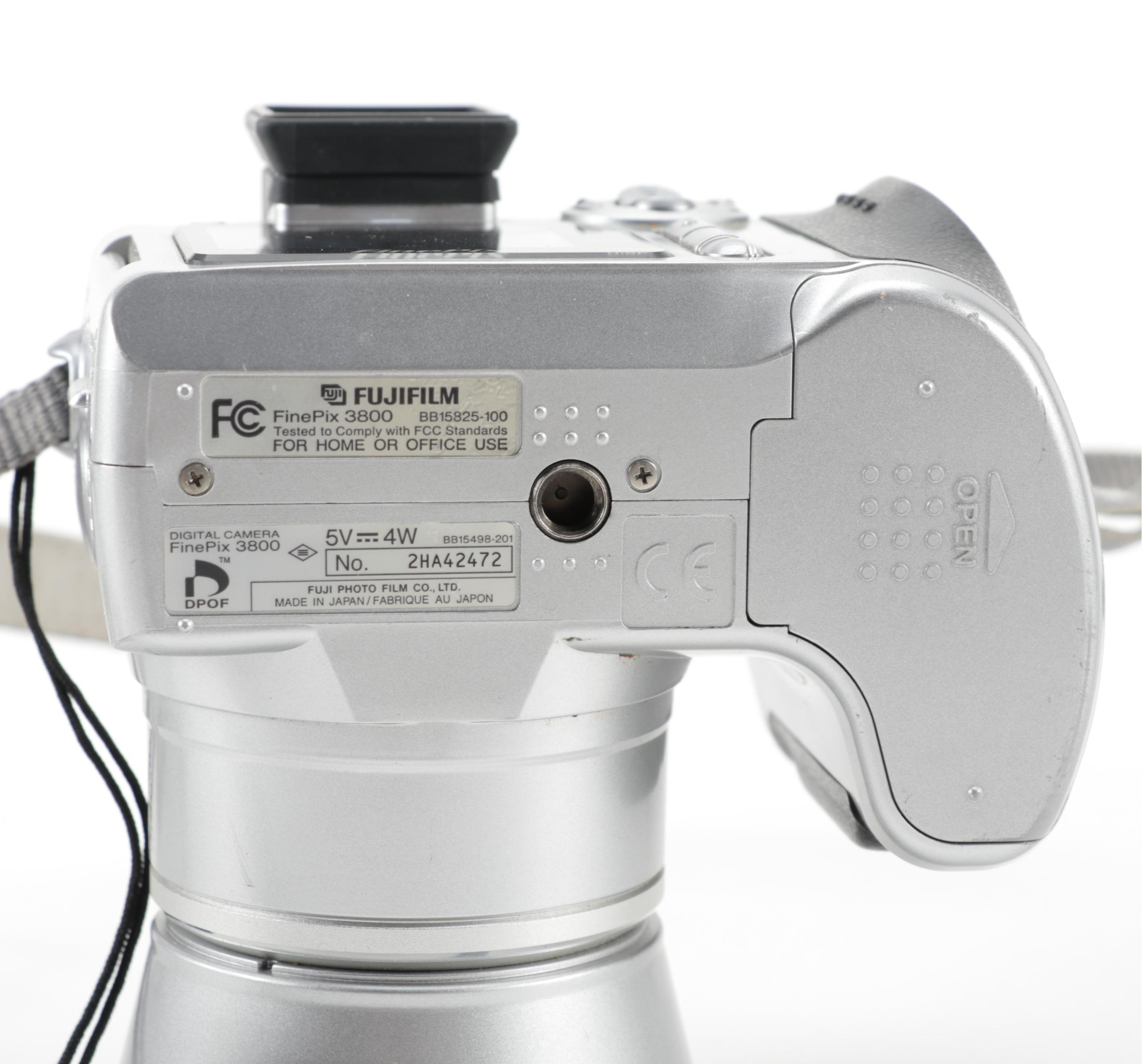 Kodak Disc 4000 Disc Camera and FujiFilm FinePix 3800 Digital Camera