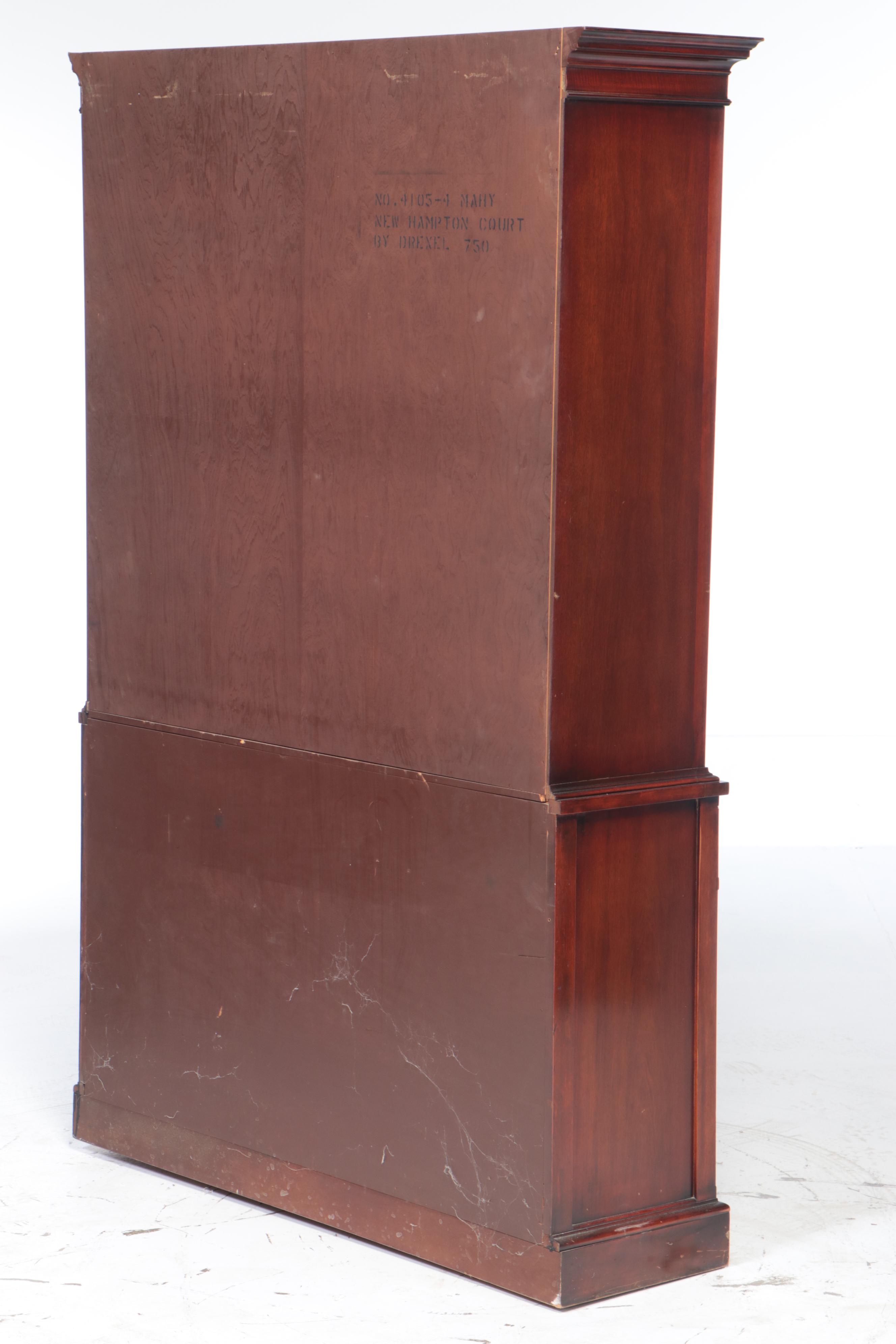 Drexel Hampton Court Mahogany Bow-Front China Cabinet, Mid-20th Century