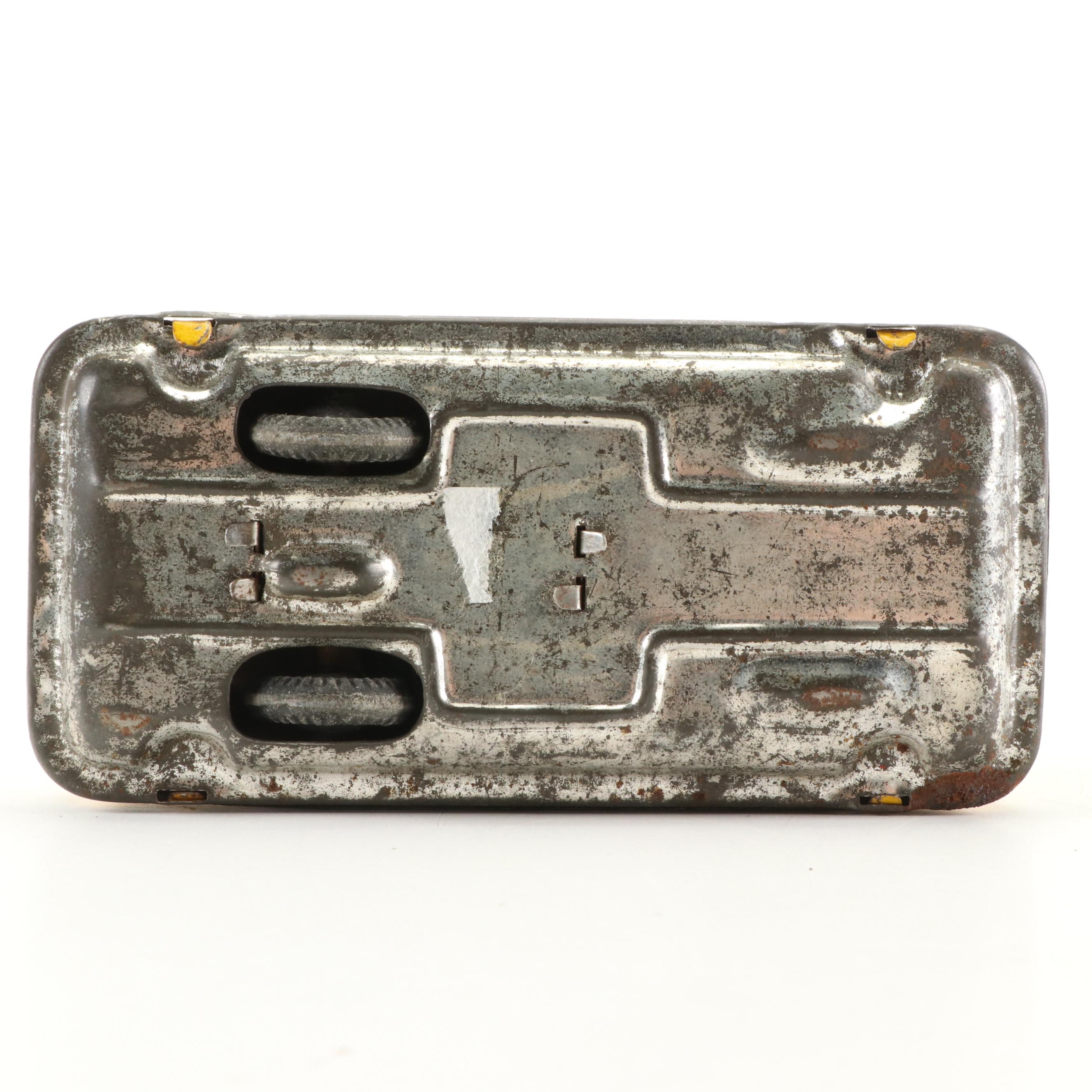 Mizuno Electromobile Tin Lithograph Battery Operated Taxi with Friction Cabs