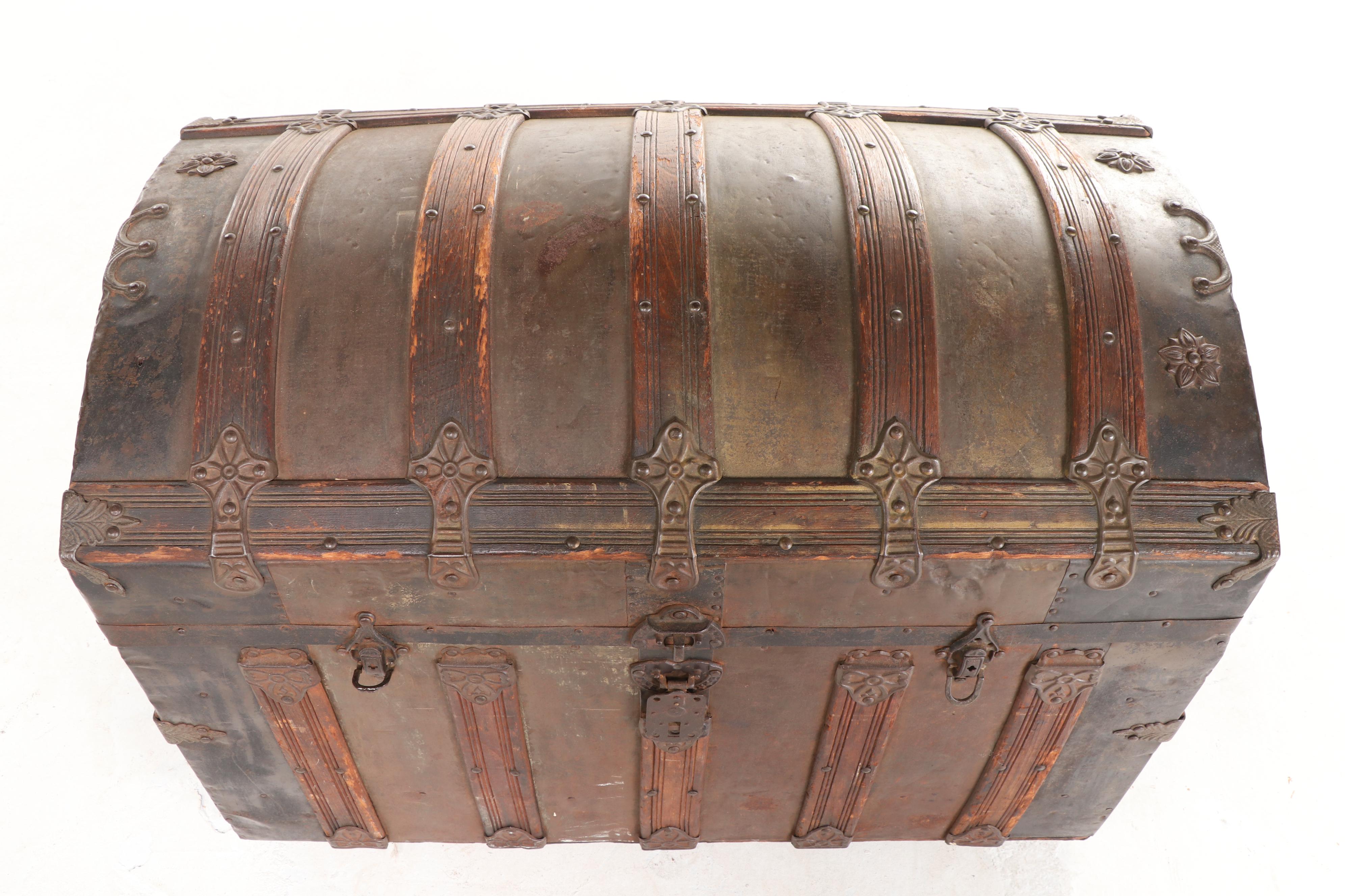 Late Victorian Slatted Wood and Metal-Clad Dome-Top Steamer Trunk