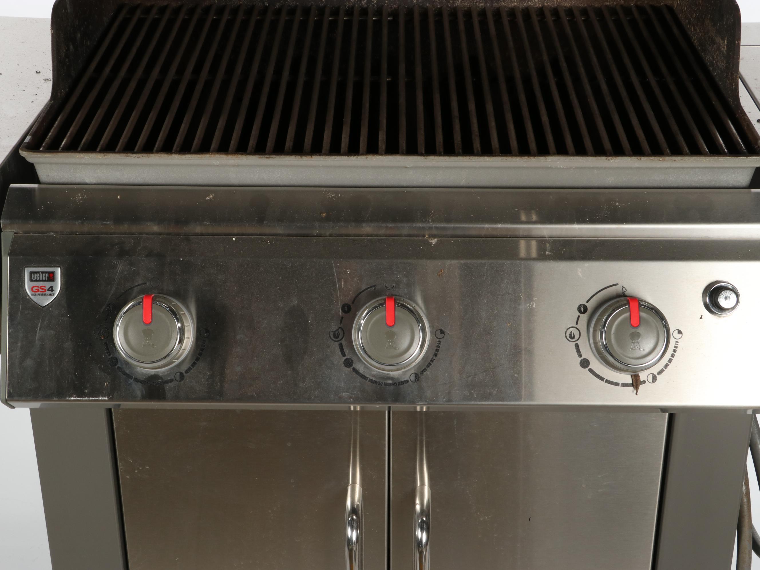 Weber Genesis II GS4 Gas Grill with Cover