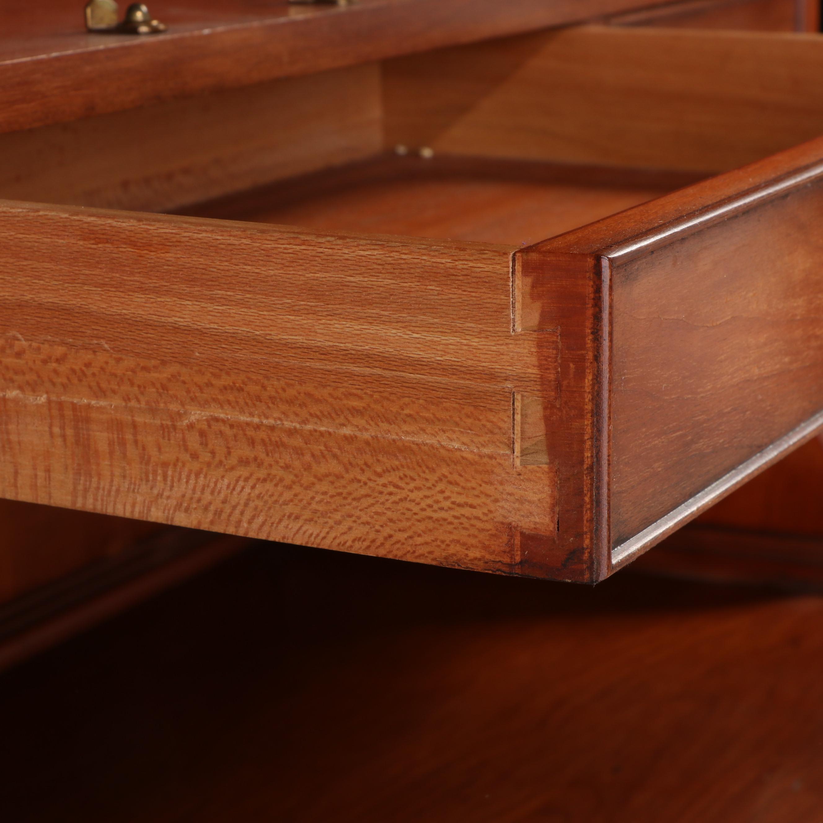 Morganton Federal Style Cherrywood Serpentine China Cabinet, 20th Century