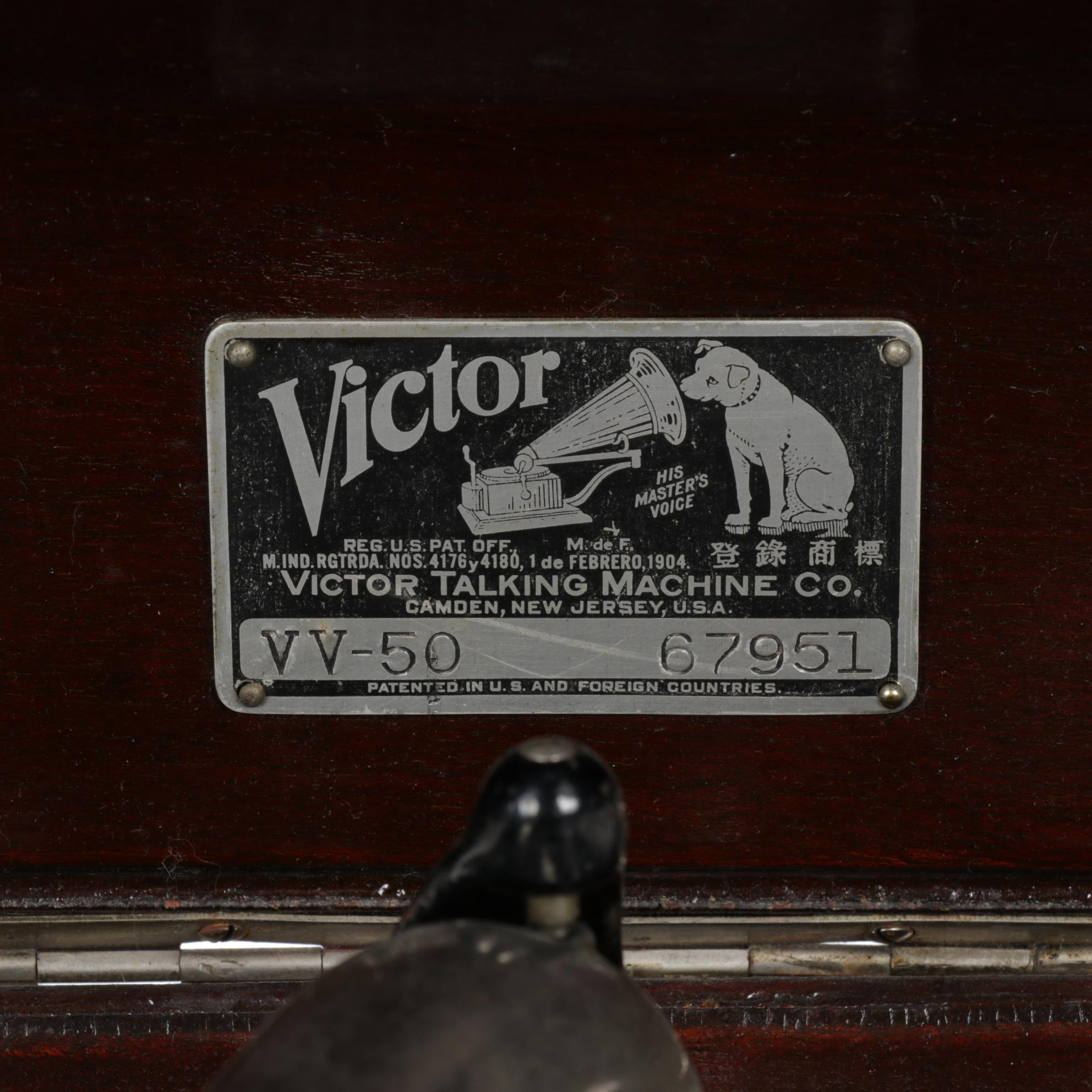 Victor Talking Machine "Suit-Case" VV-50 Portable Hand Crank Record Player, 1923