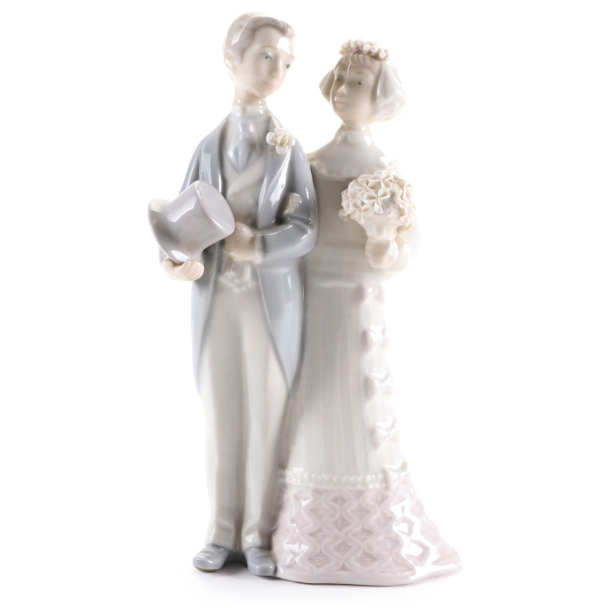 Lladró "Wedding" Porcelain Figurine Designed by Julio Fernández, 1971—1974
