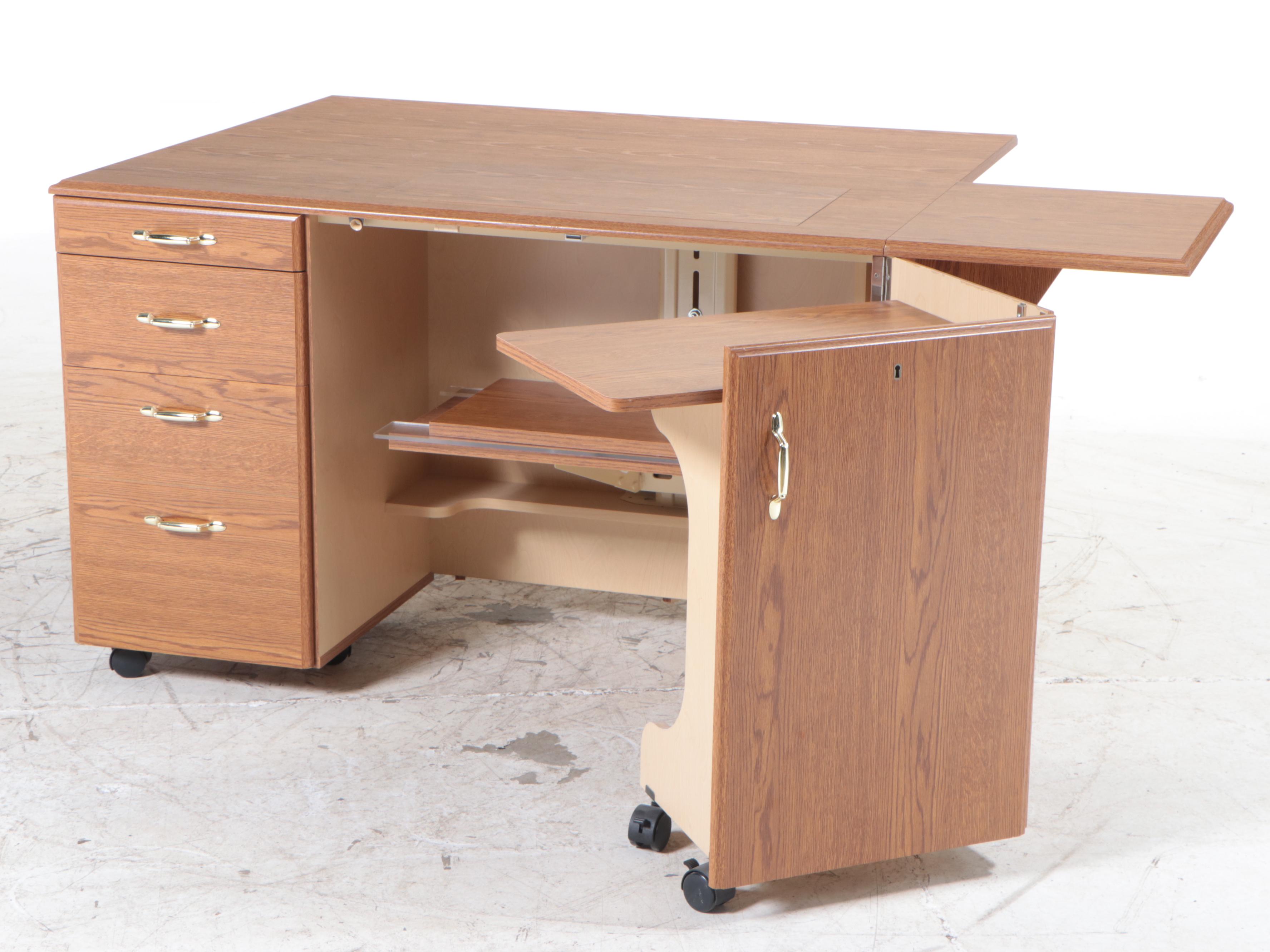 Janome Memory Craft 9000 Sewing Machine with Oak Grained Laminate Work Station