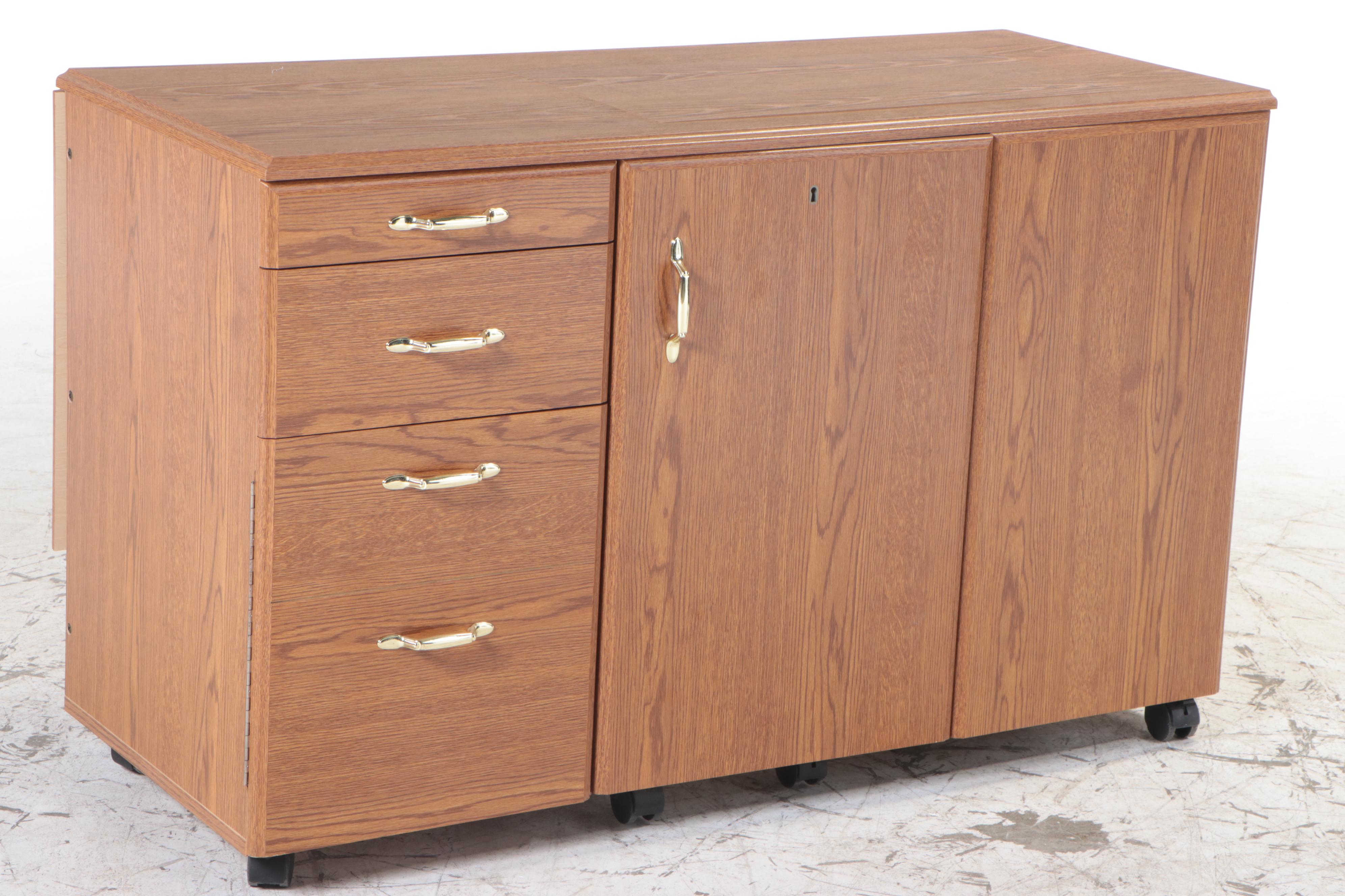 Janome Memory Craft 9000 Sewing Machine with Oak Grained Laminate Work Station