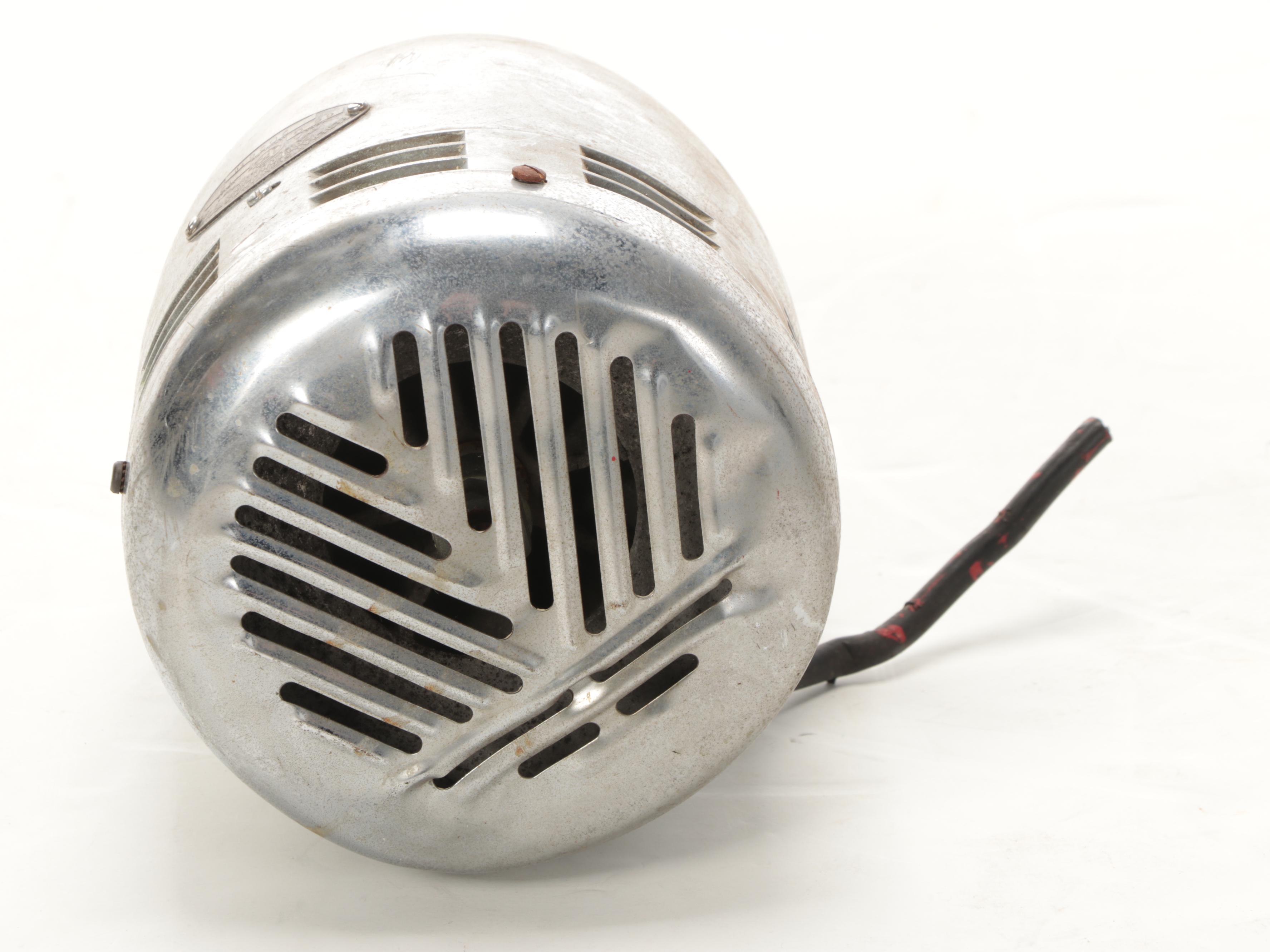 Federal Sign & Signal Corporation Fire Truck Siren, Model 66-G, 1960s