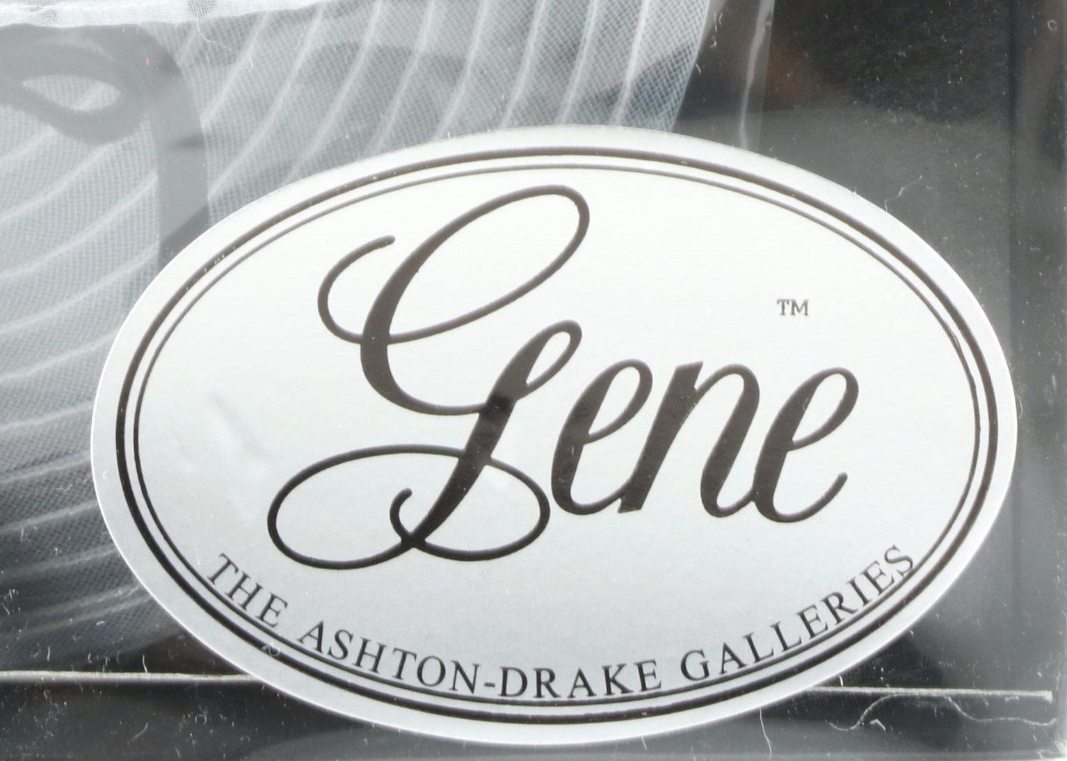 Gene Vinyl Dolls "Broadway Medley" and "She'd Rather Dance" with Outfits, COAs