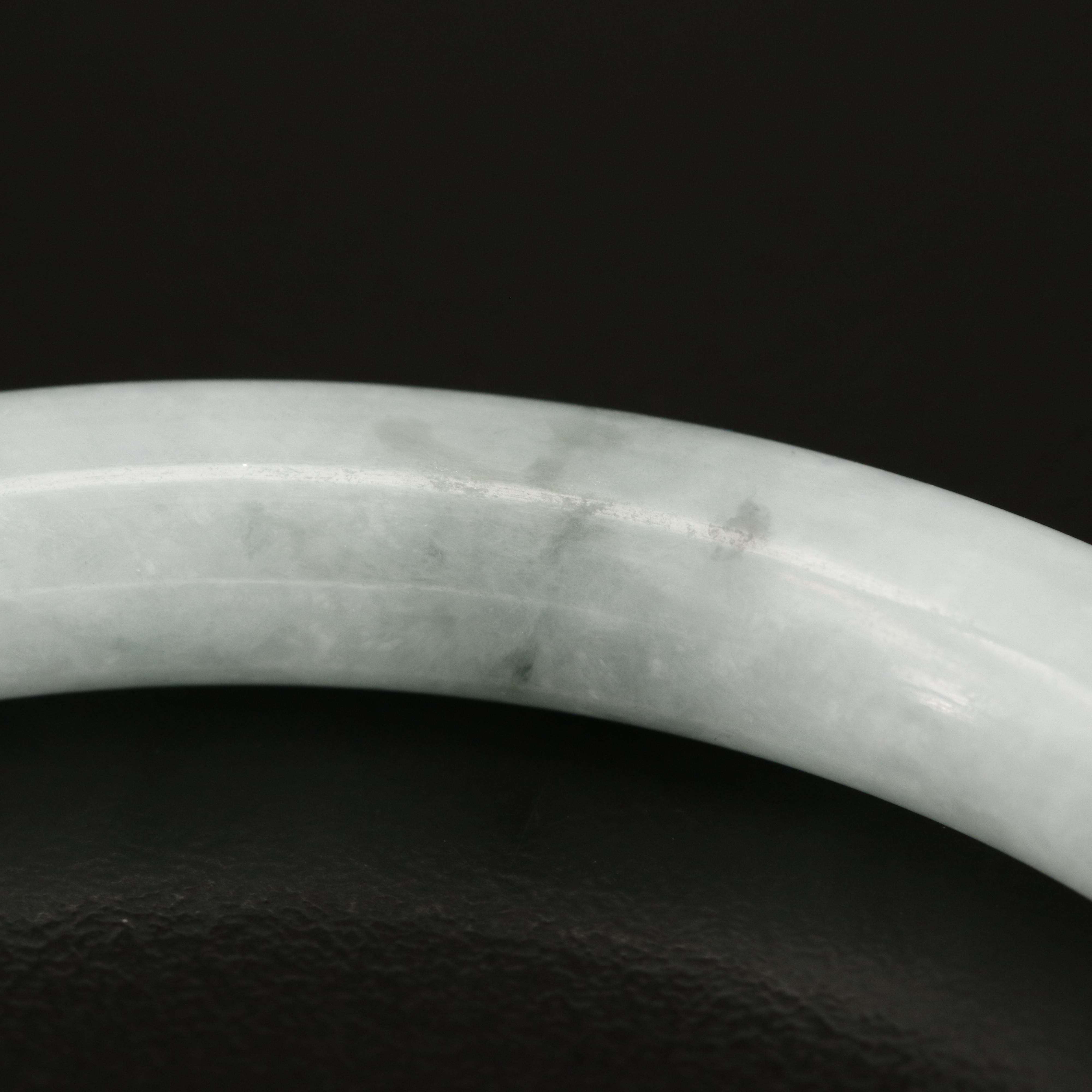 Jadeite Hololith Bangle