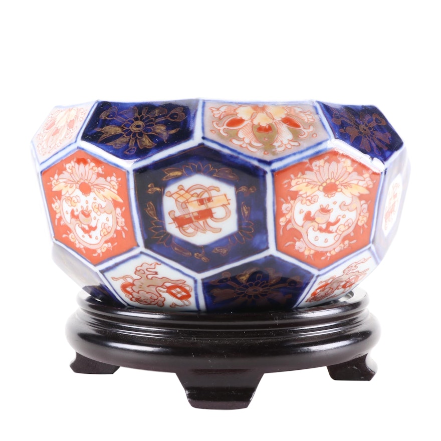 Japanese Imari Porcelain Hexagonal Sided Bowl on Wooden Stand, Meiji Period