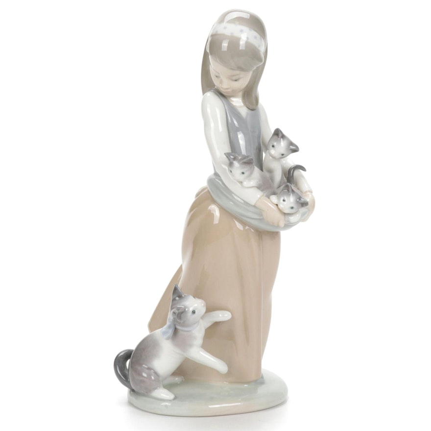 Lladro Porcelain Figurine "Following Her Cats", Late 20th Century