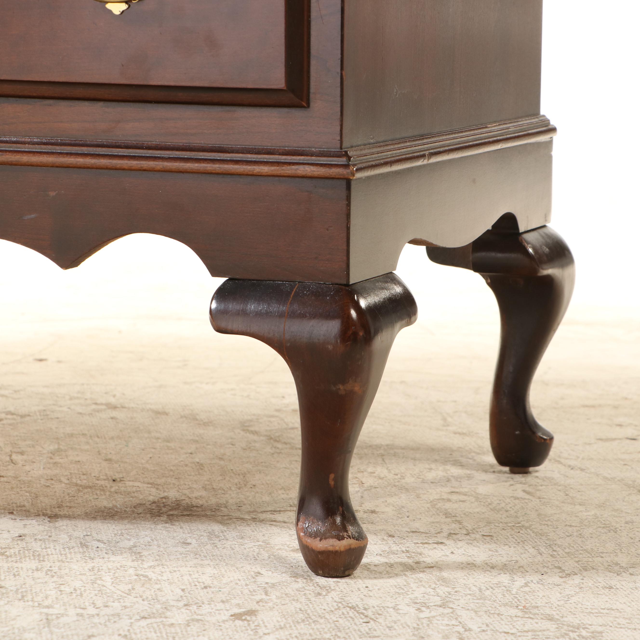 Lane "Aroma-Tite" Queen Anne Style Cherrywood and Cedar Chest, Late 20th Century