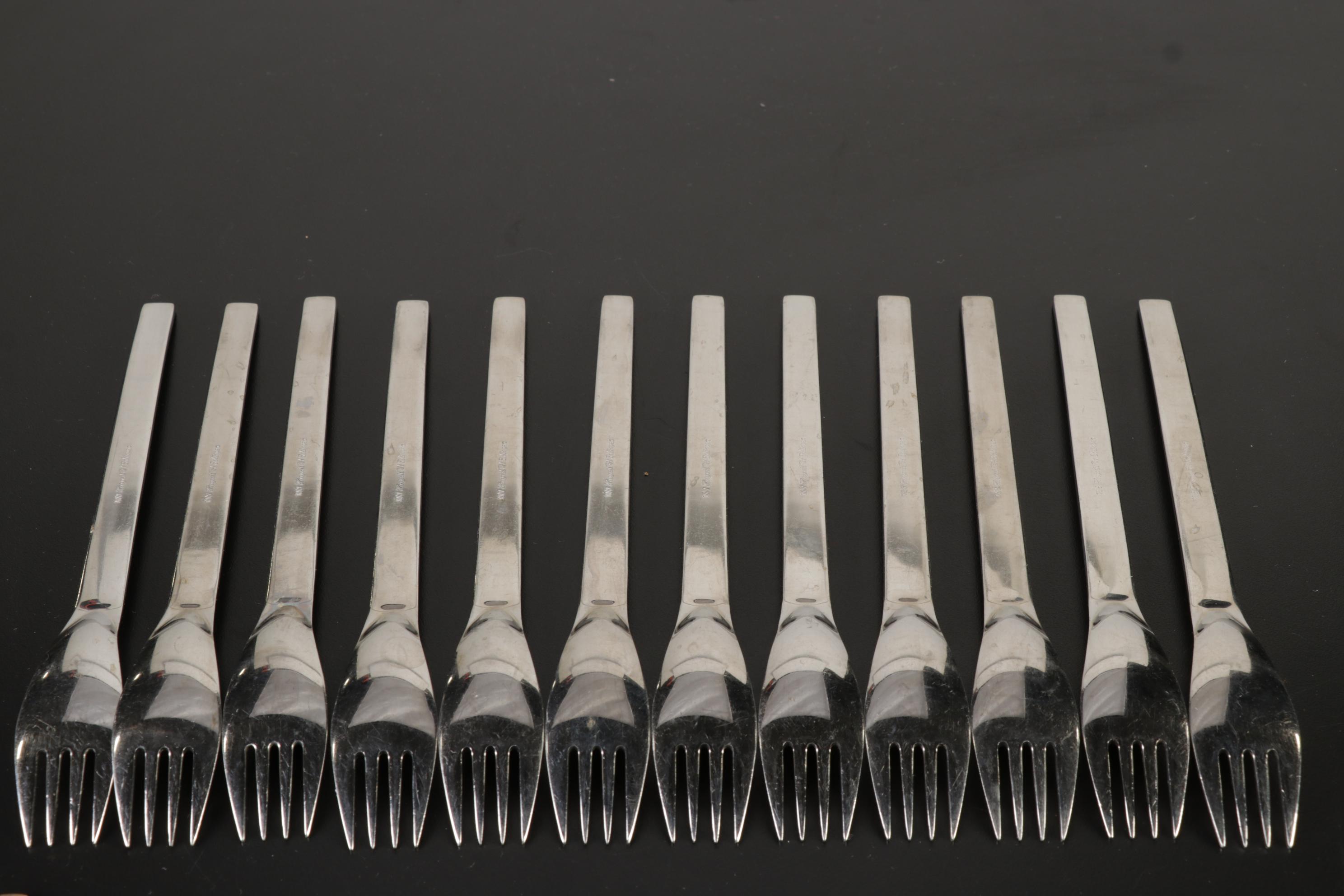 Hoogosil Solingen Stainless Steel with Gold Accent Flatware and Chest