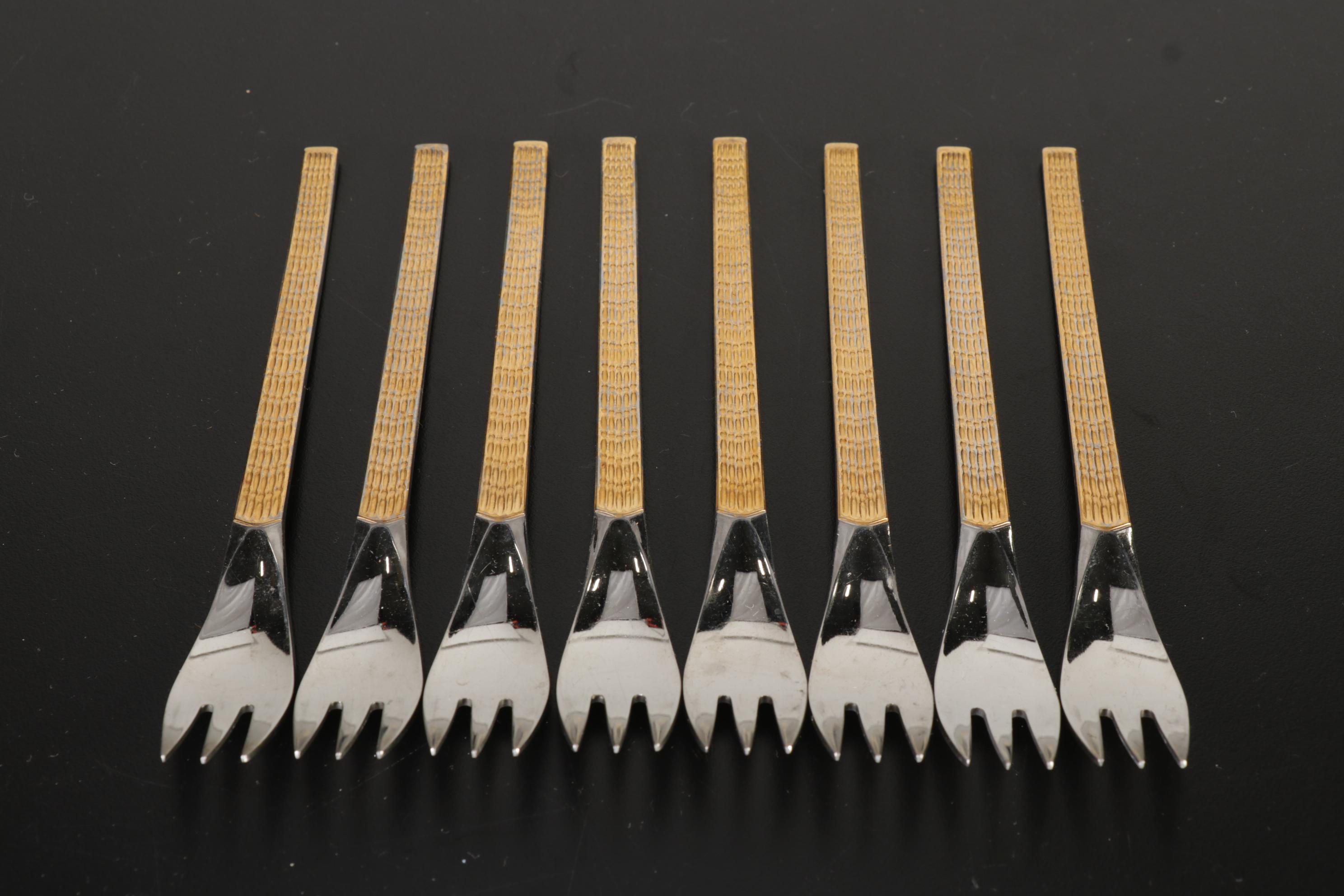 Hoogosil Solingen Stainless Steel with Gold Accent Flatware and Chest