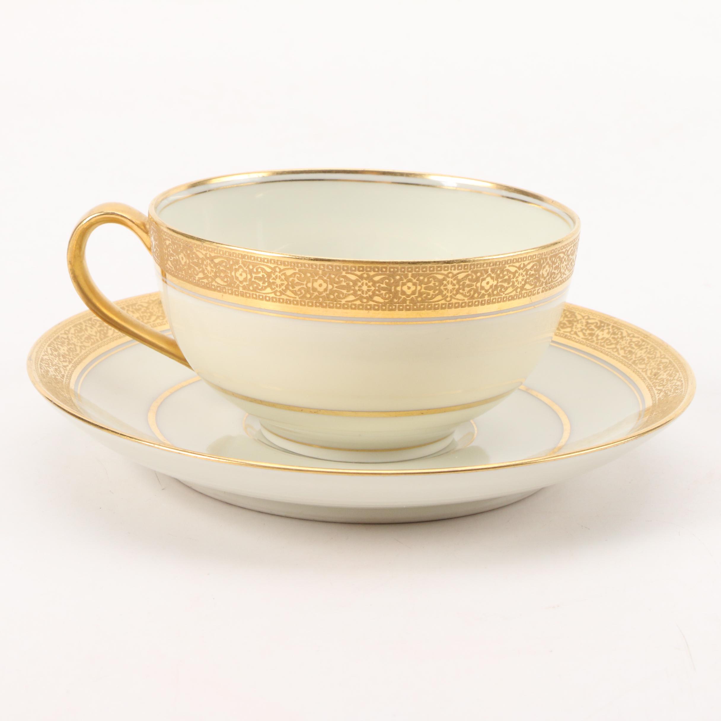 Haviland Limoges Bone China Dinnerware Set, Mid to Late 20th C.