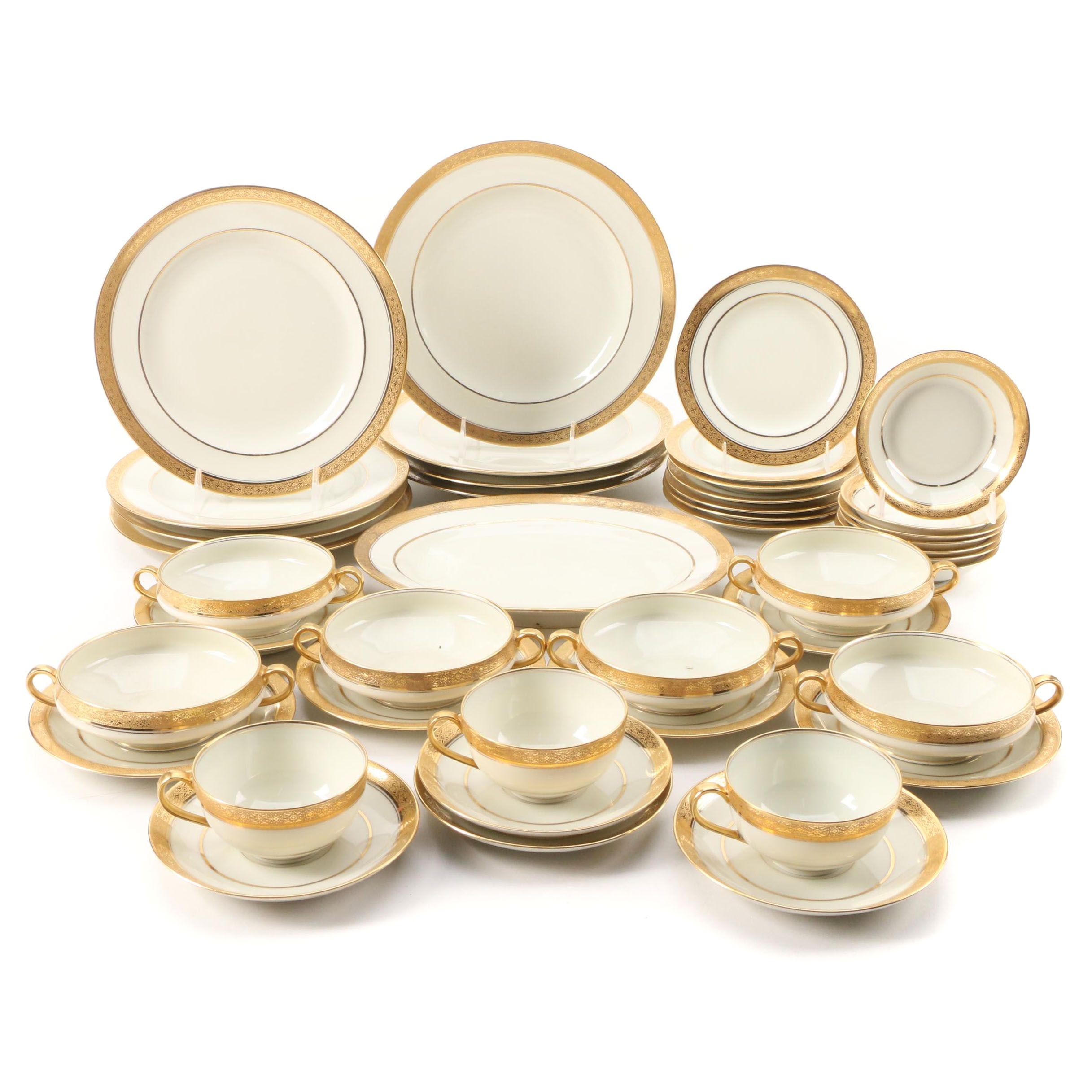 Haviland Limoges Bone China Dinnerware Set, Mid to Late 20th C.