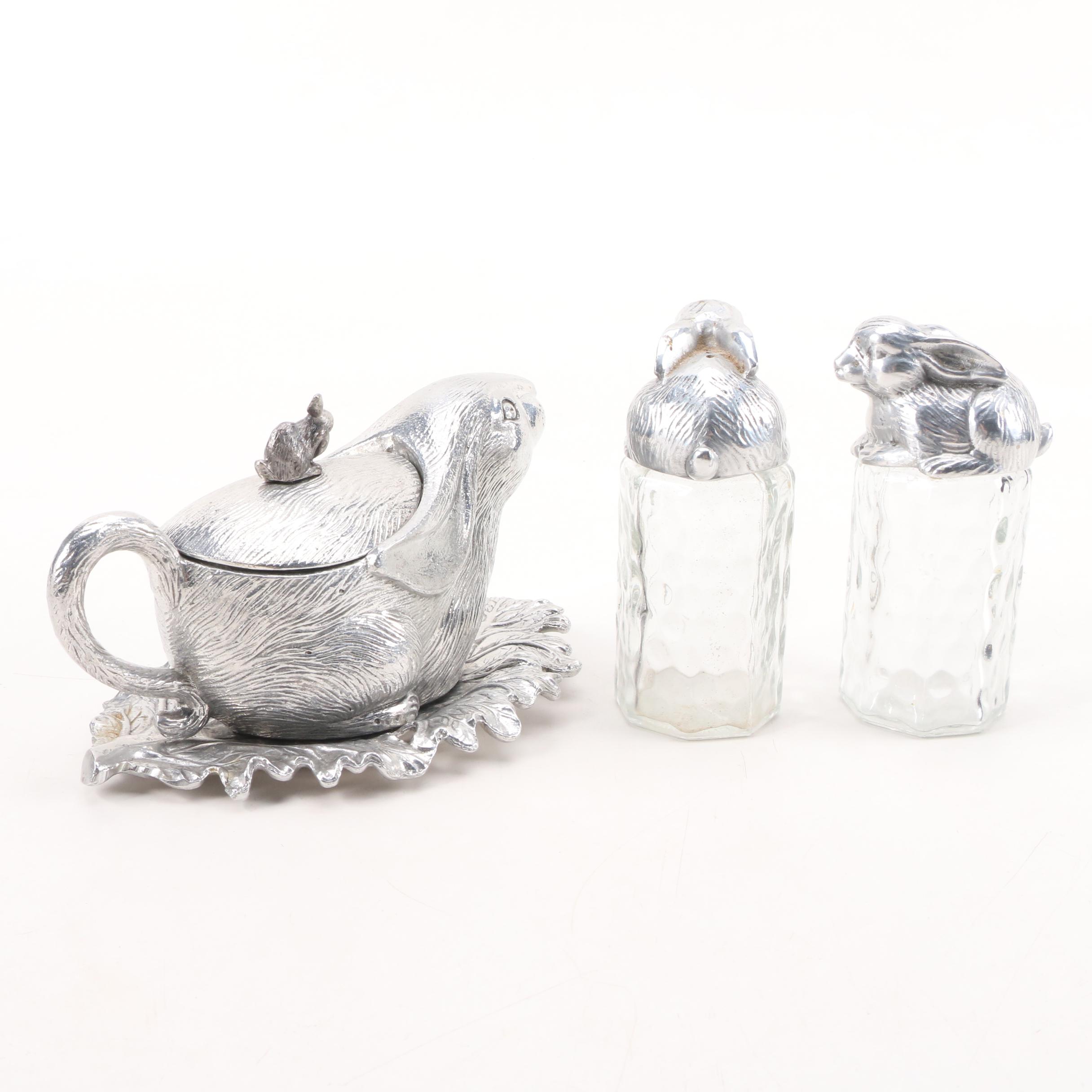 Williams-Sonoma "Damask Bunny" Porcelain Dinnerware with Arthur Court Tableware