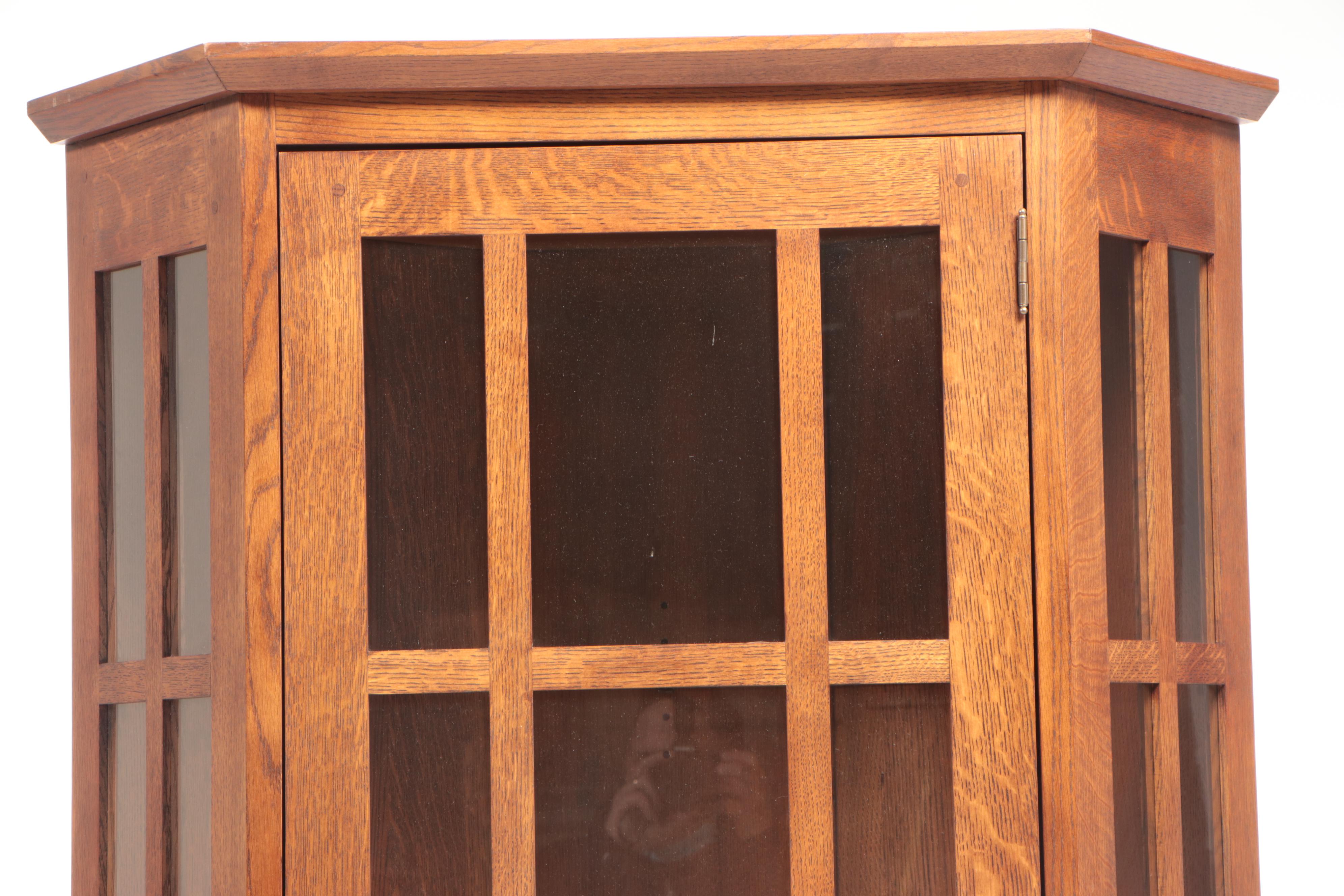 Stickley, Arts and Crafts Style Oak Corner Cabinet