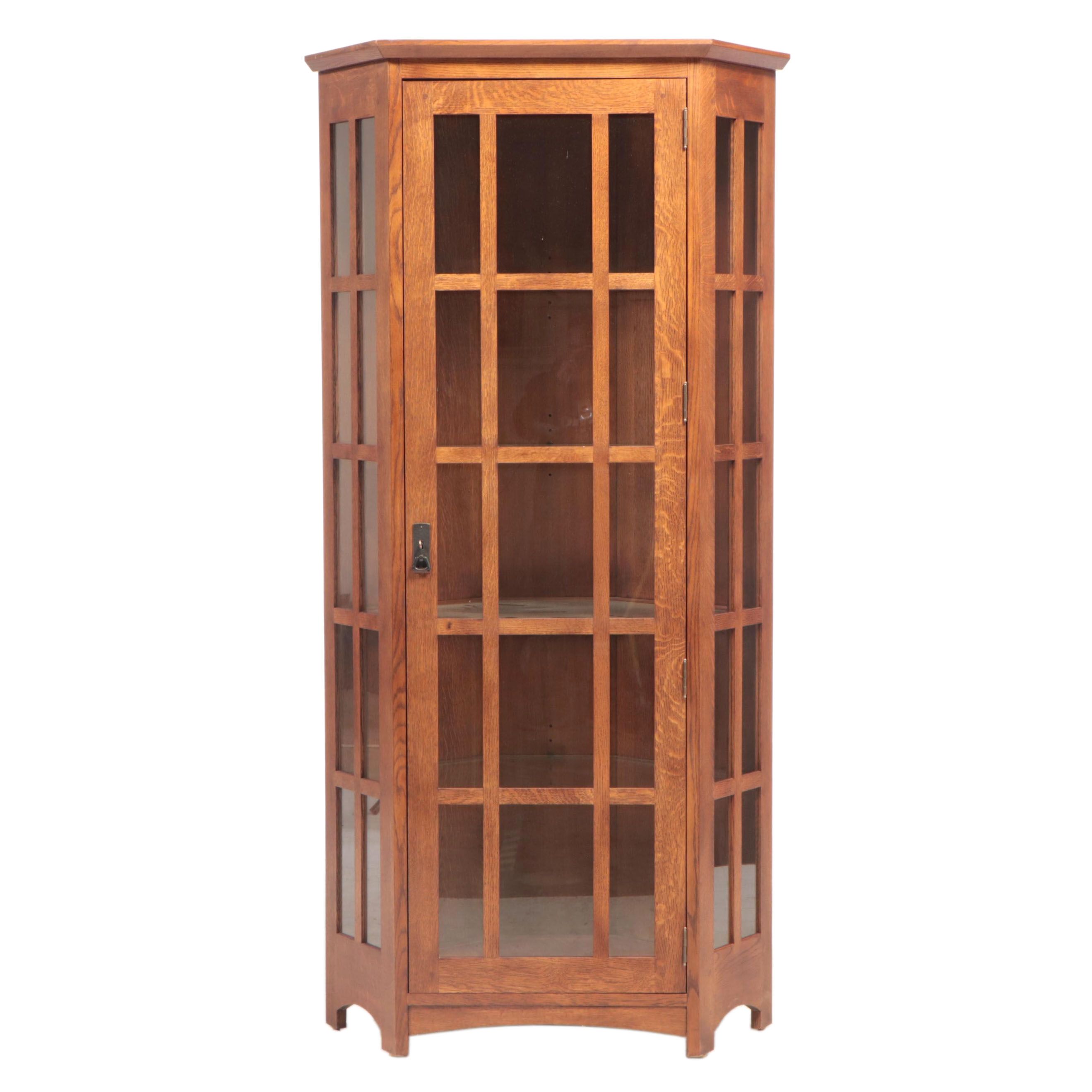 Stickley, Arts and Crafts Style Oak Corner Cabinet