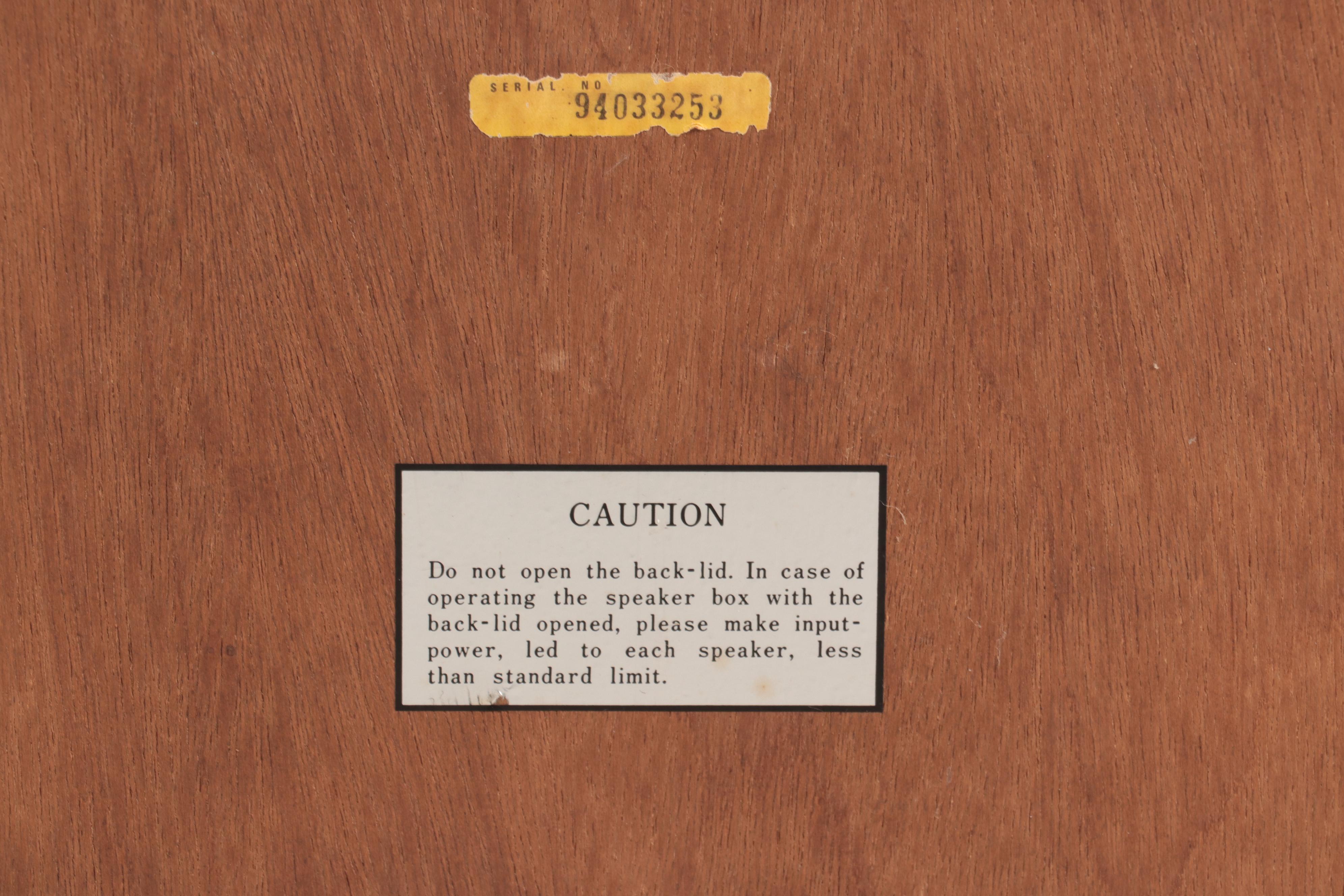 Sansui SP 1200 3-Way Loudspeaker System with Walnut Cabinets