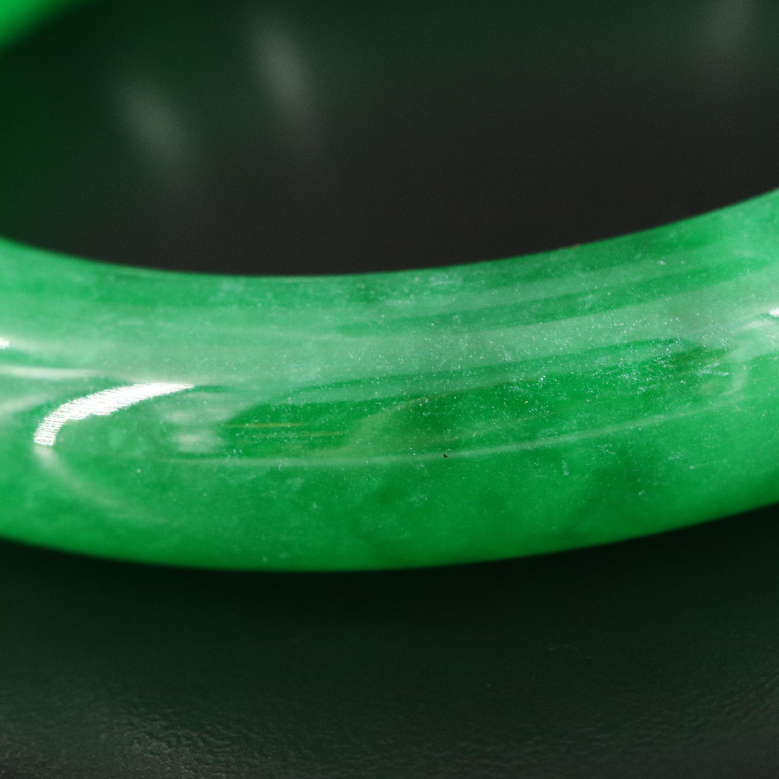 Jadeite Hololith Bangle