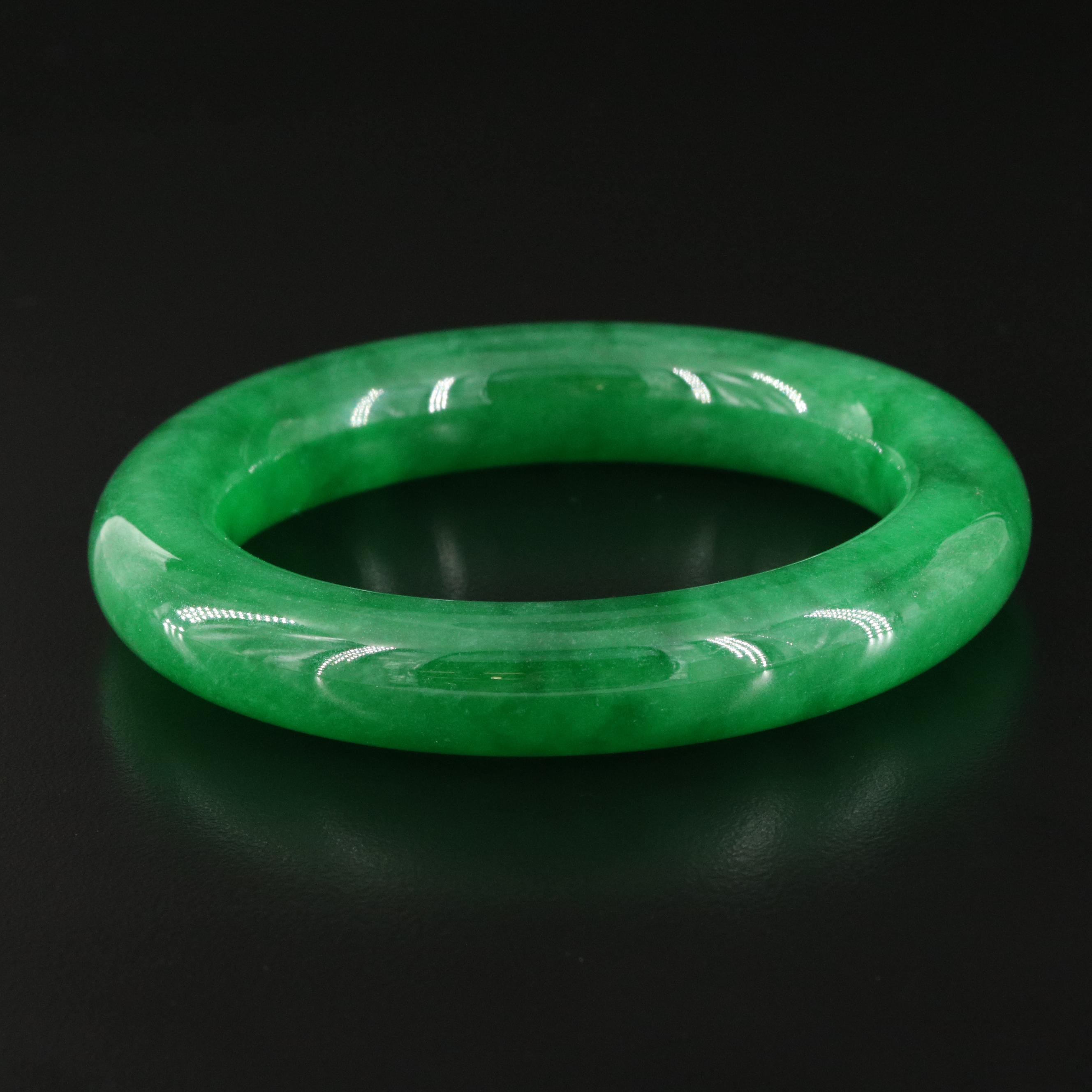 Jadeite Hololith Bangle