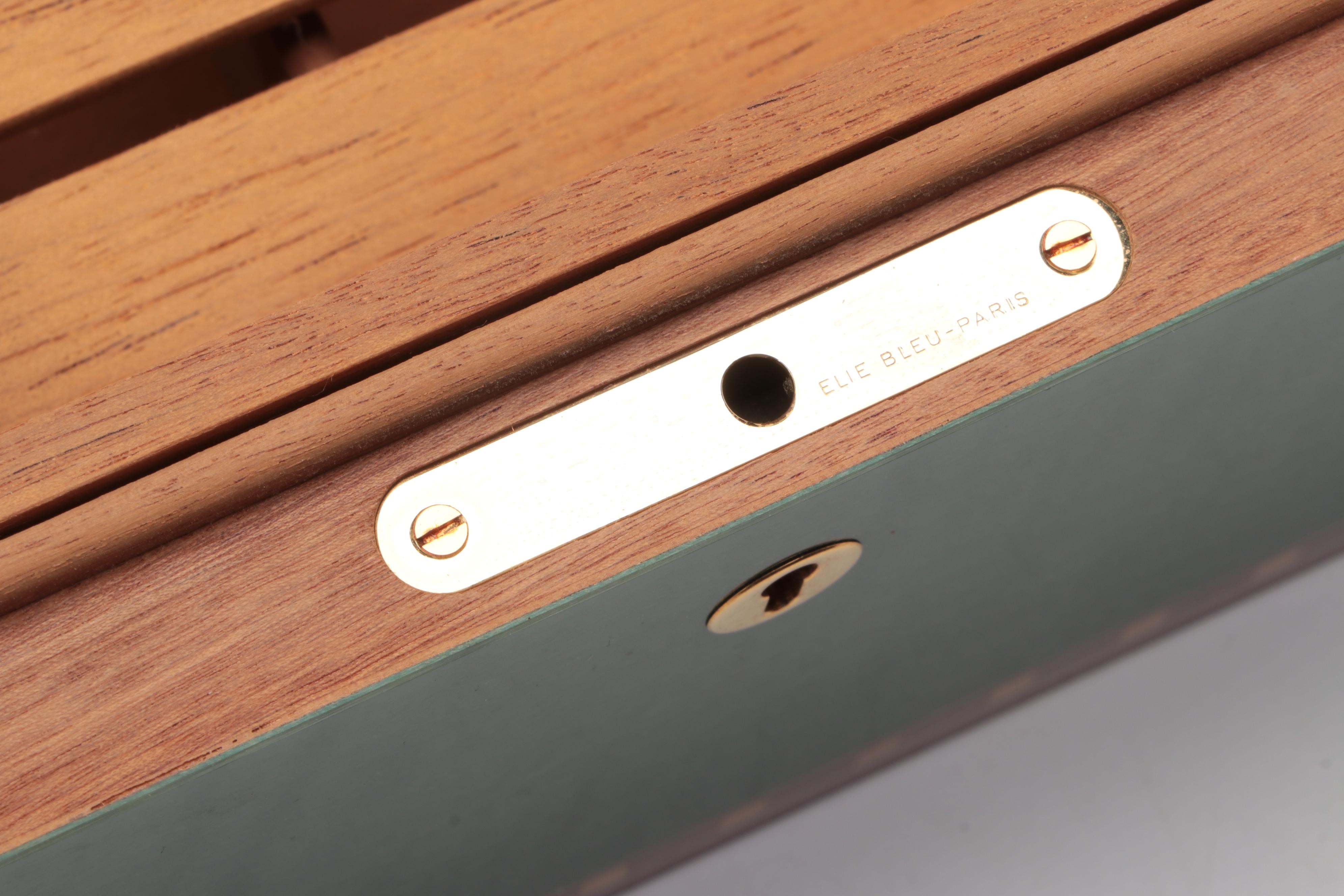 Elie Bleu "Alba Collection" Cedar Lined Cigar Humidor in Green Sycamore