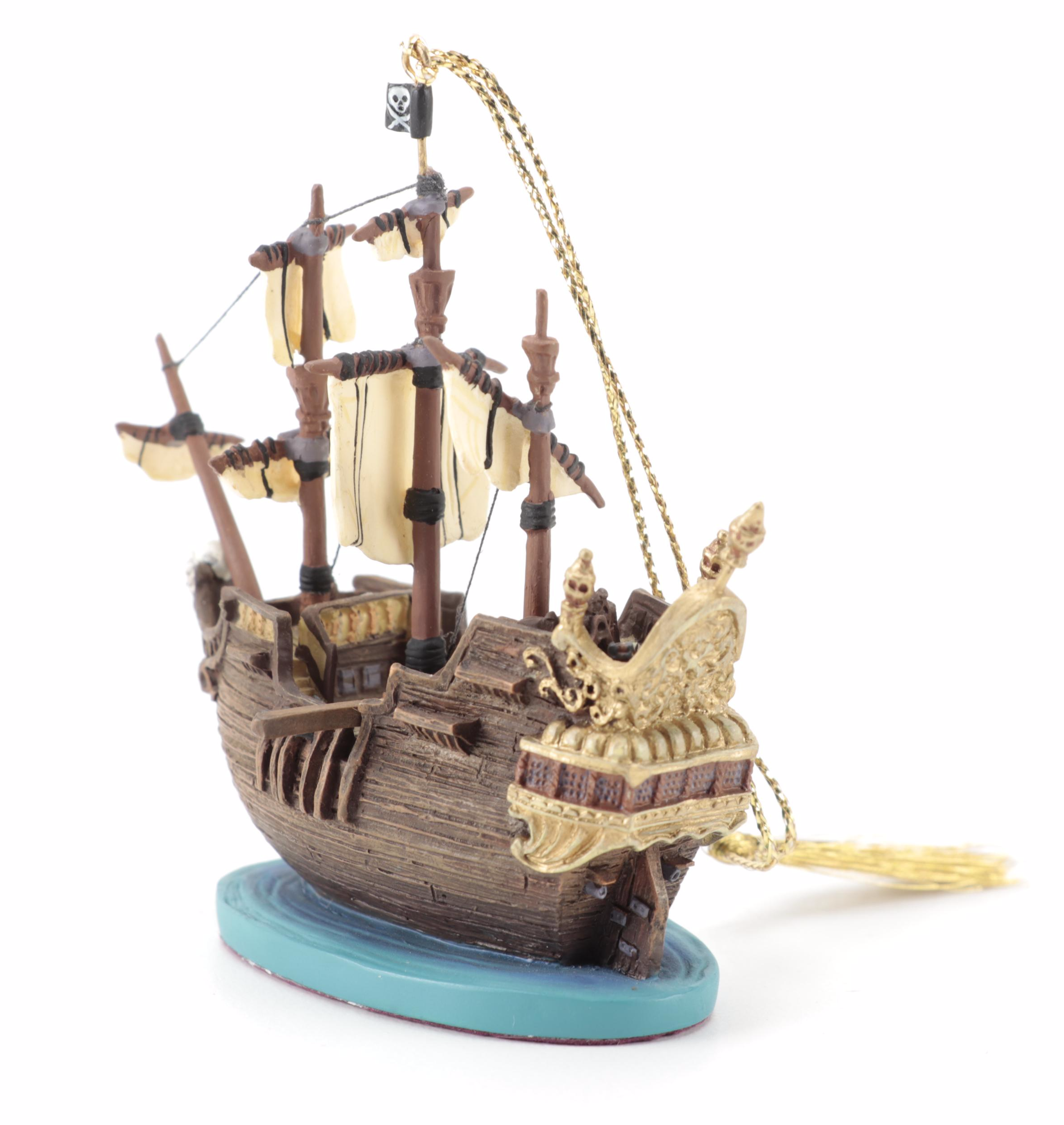 Walt Disney Classics Collection "Peter Pan" Porcelain Figurines and Ornament