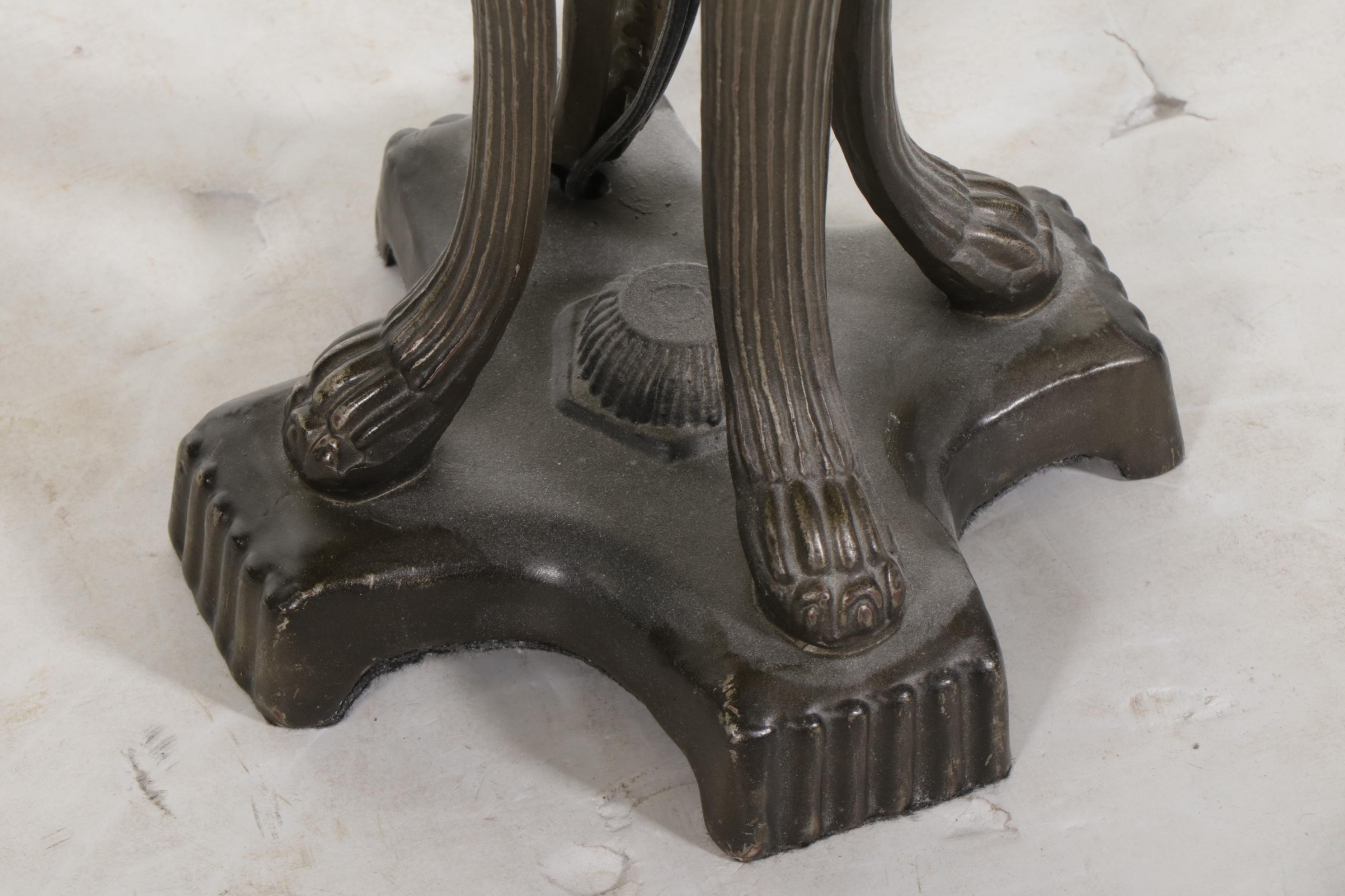 Serena d'italia Slag Glass Sunflower Table Lamp, Contemporary