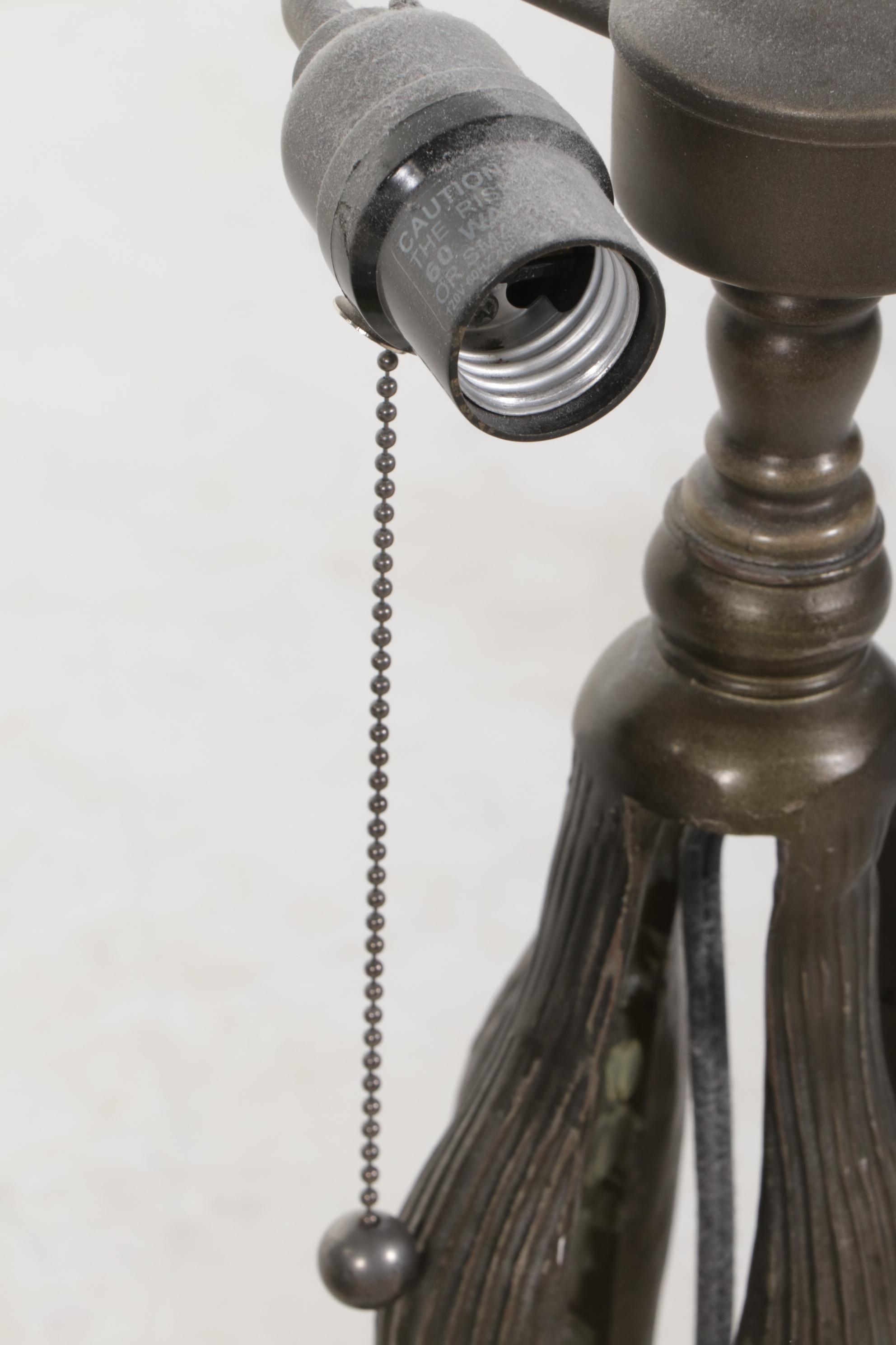 Serena d'italia Slag Glass Sunflower Table Lamp, Contemporary