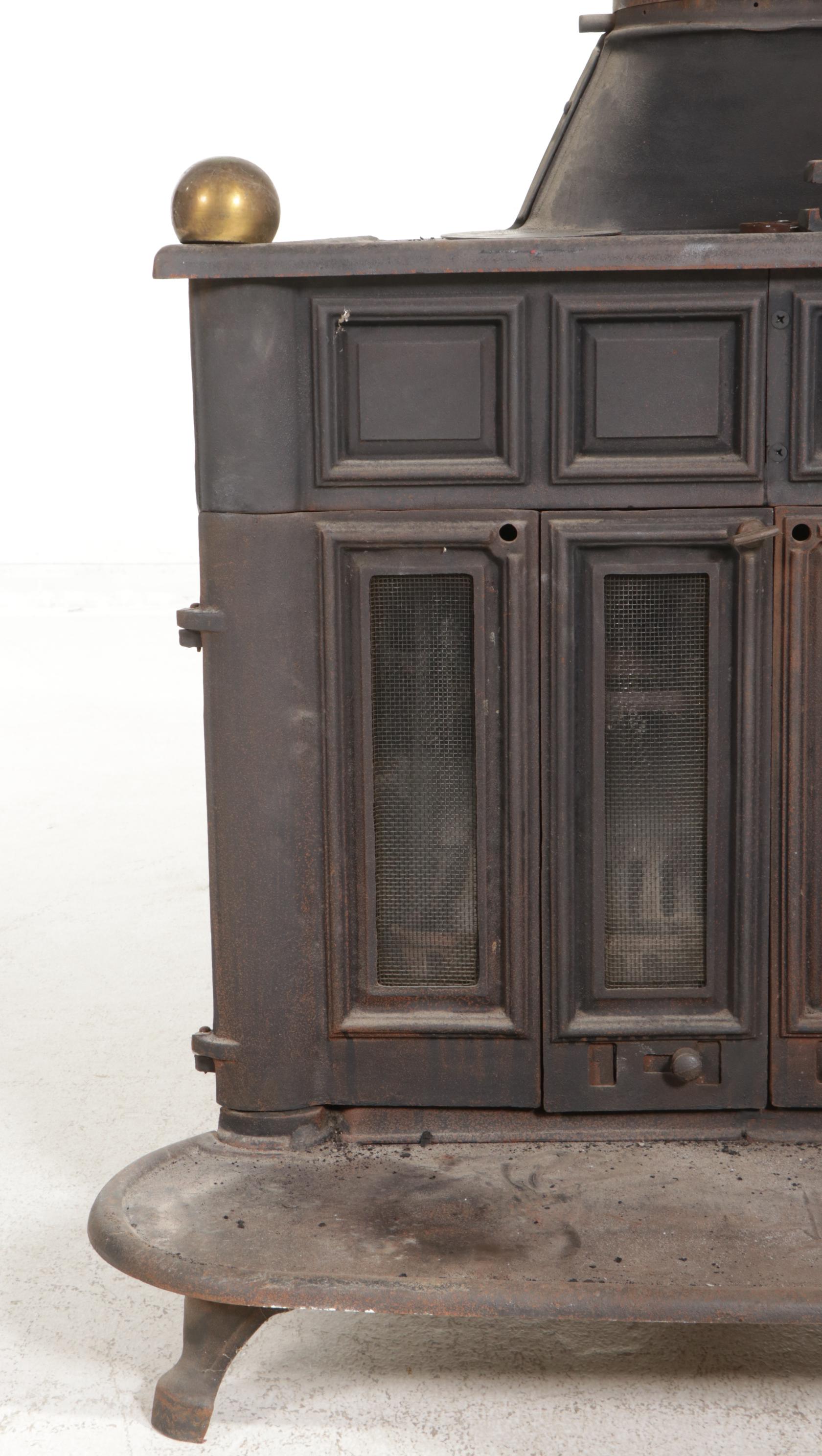 Atlanta Stove Works Model 26 Cast Iron Wood Stove, Early to Mid 20th Century