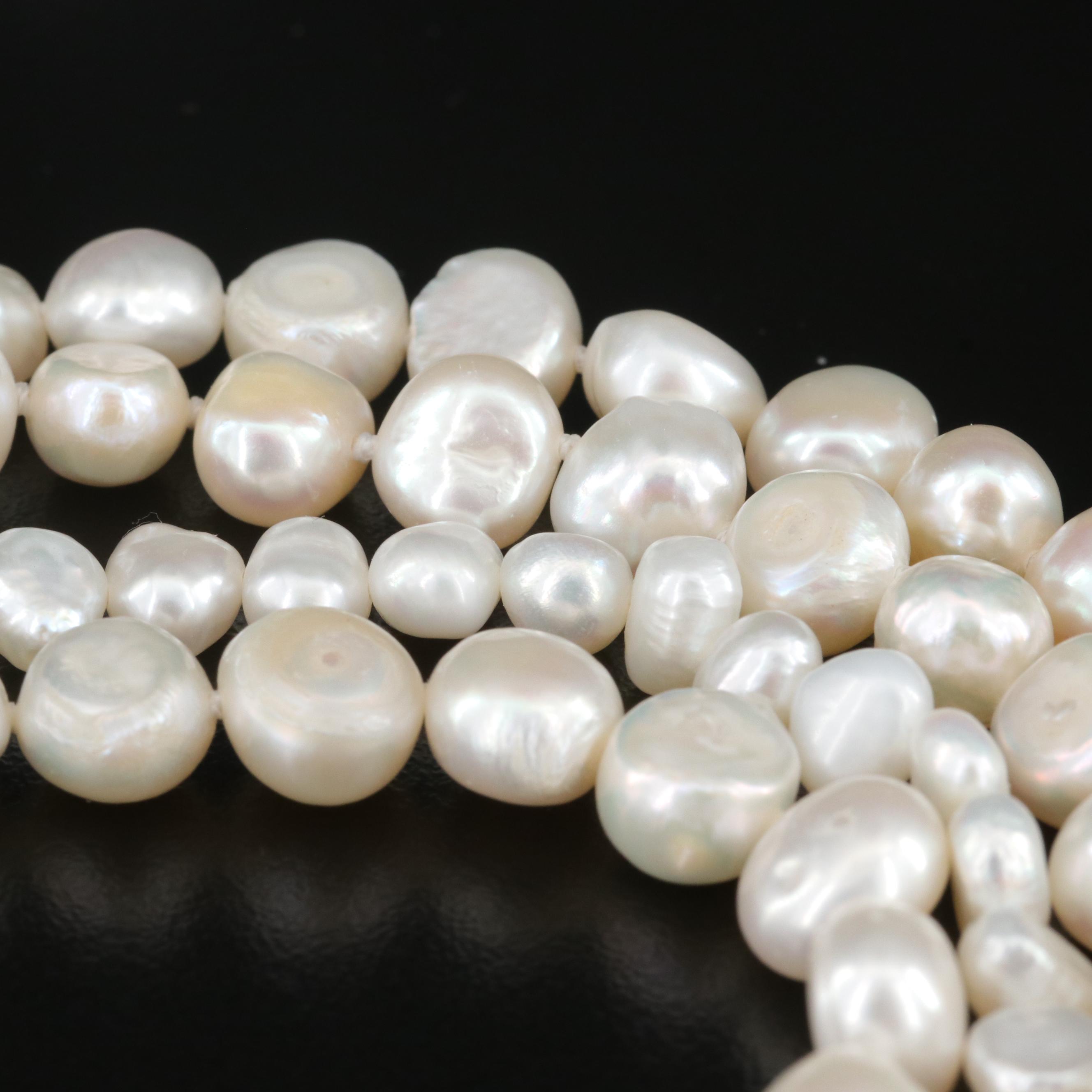 Loose Baroque Pearl Hanks