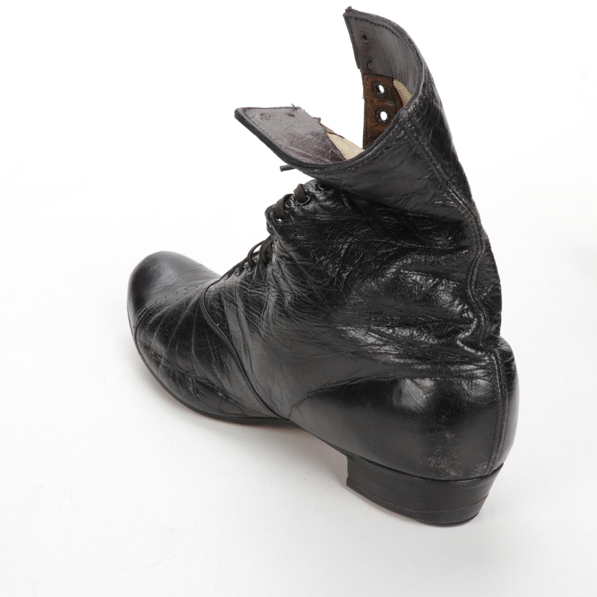 Edwardian Leather Shoes, Raccoon Fur Muff and Asian Vanity Items, Early 20th C.